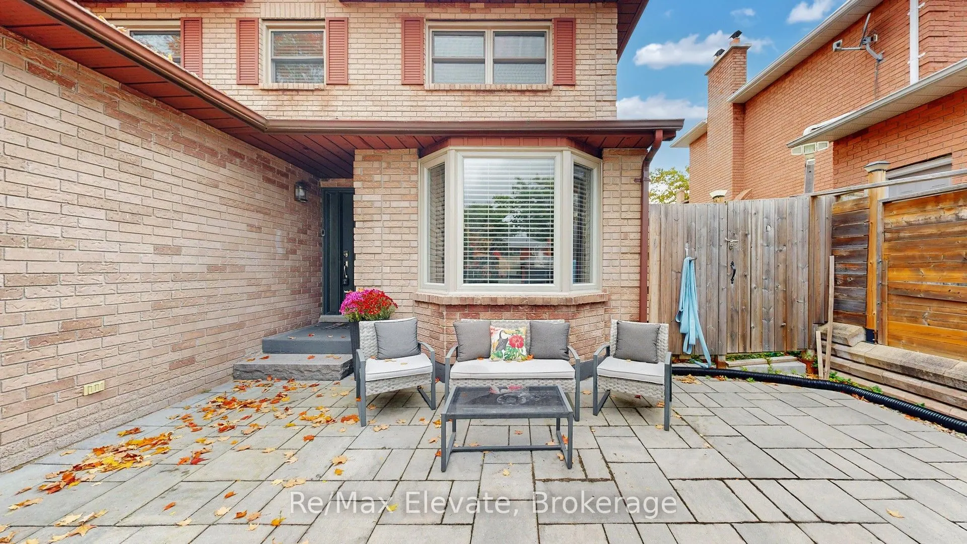 28 Kenny Crescent
