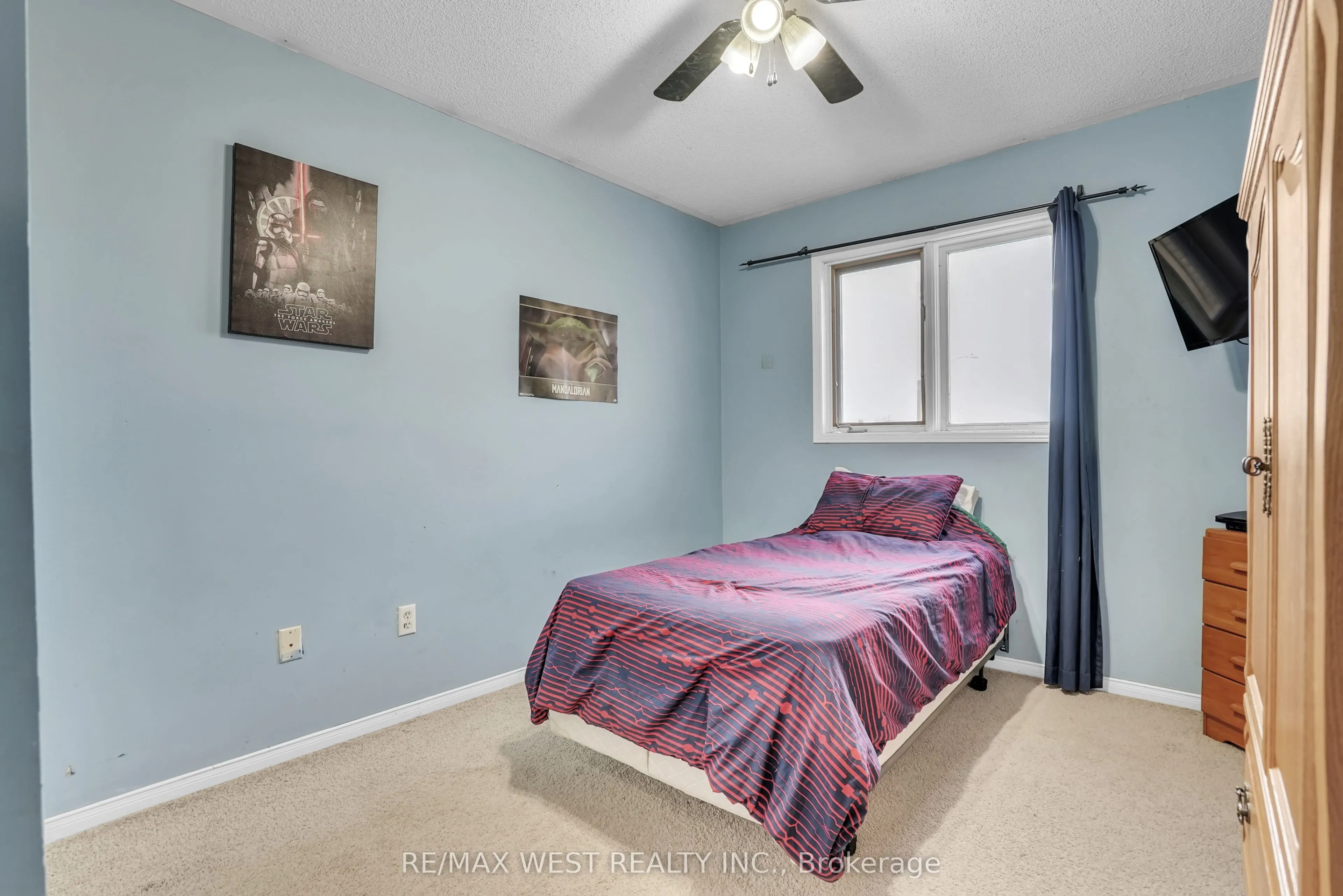 130 Pickett Crescent