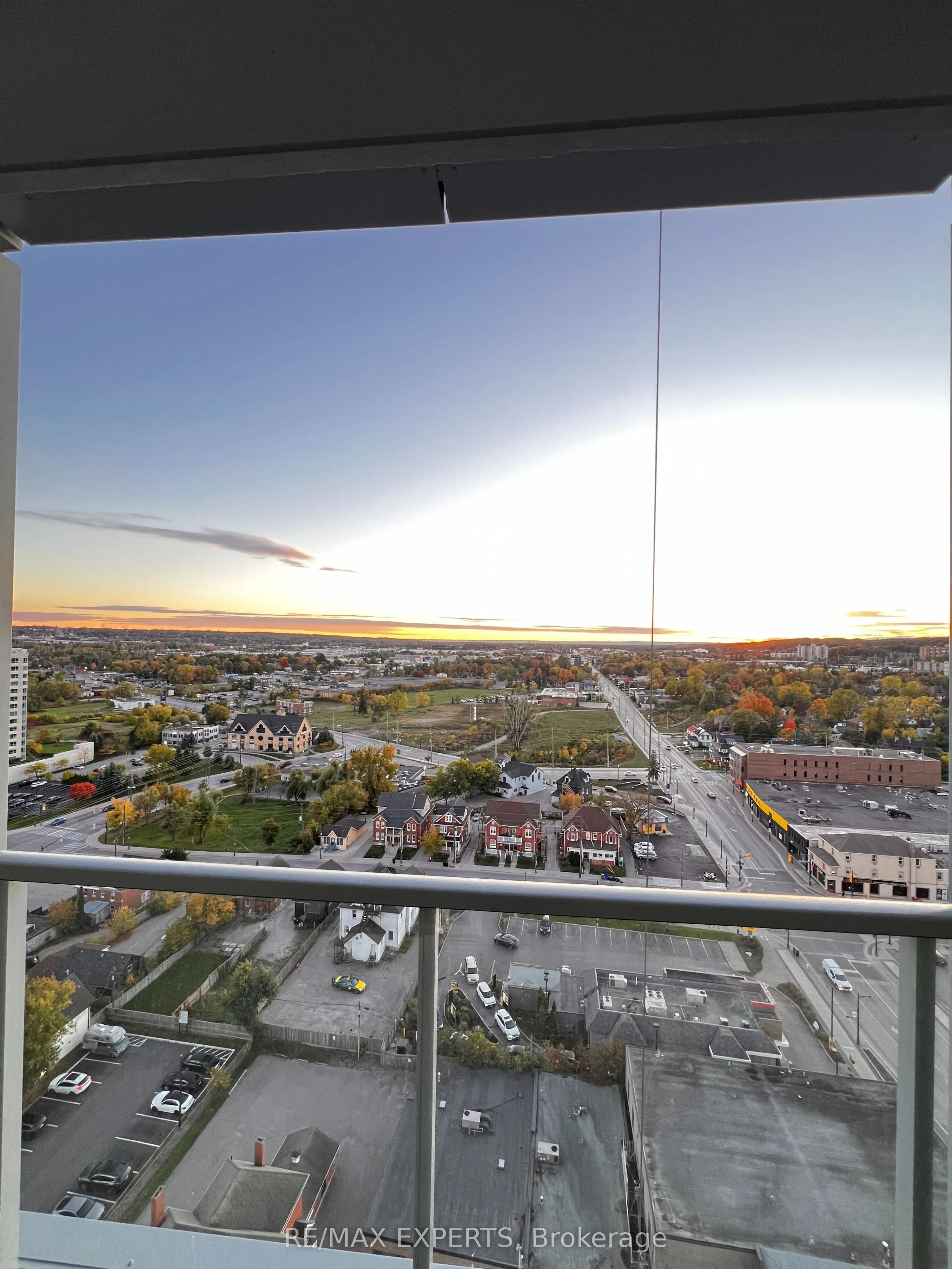 39 Mary Street, #1612