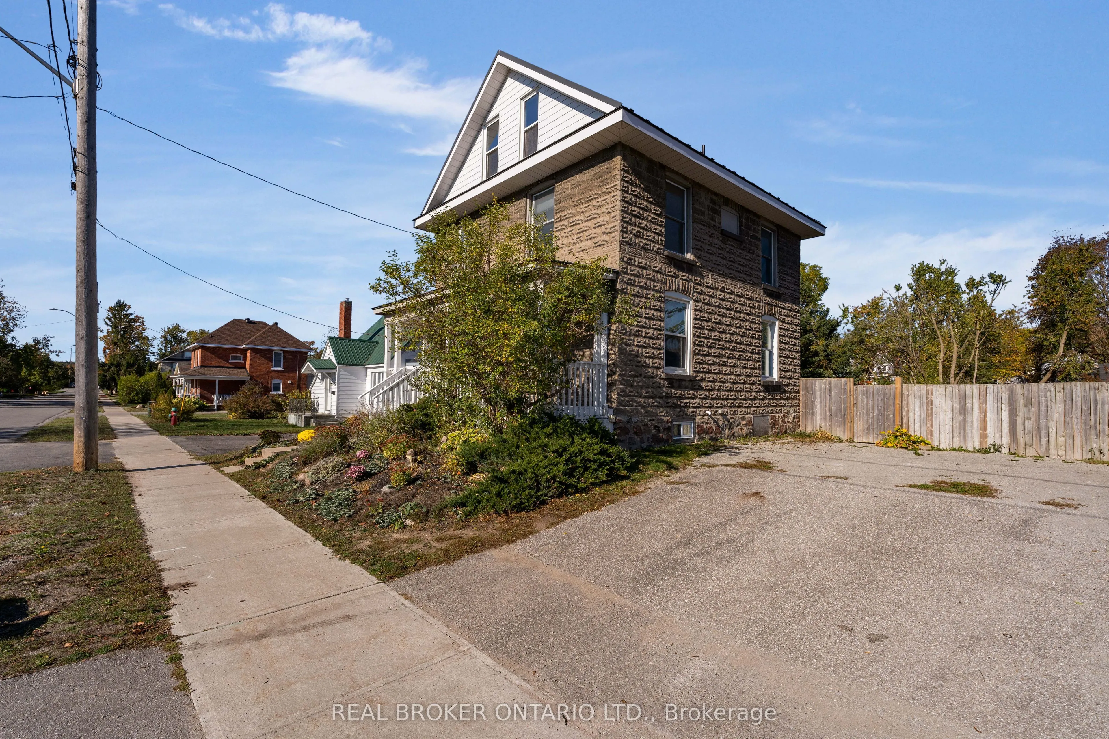 280 John Street