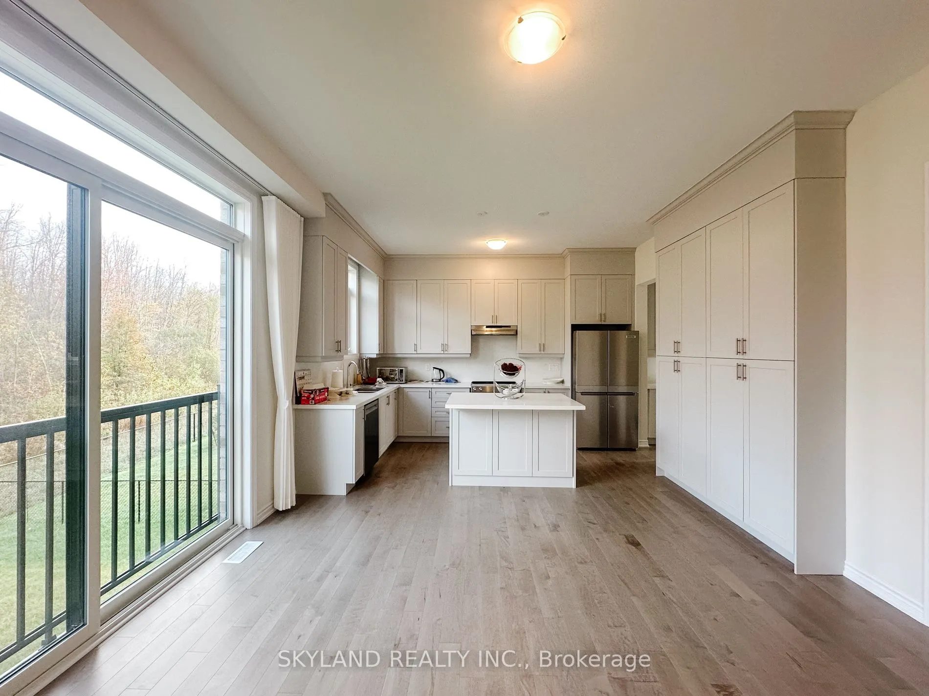 33 Del Ray Crescent