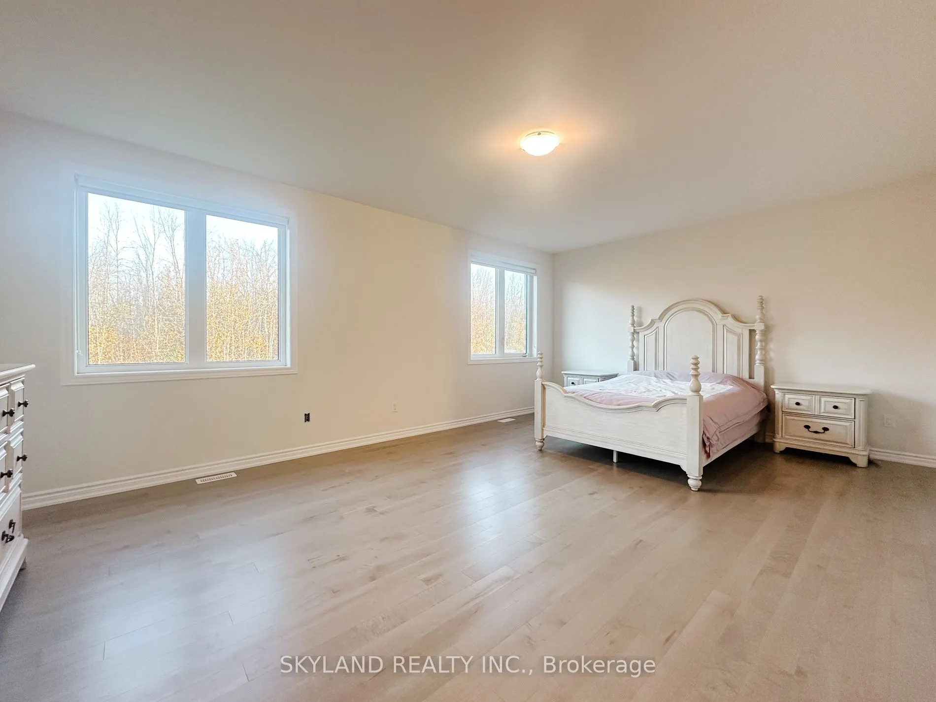 33 Del Ray Crescent