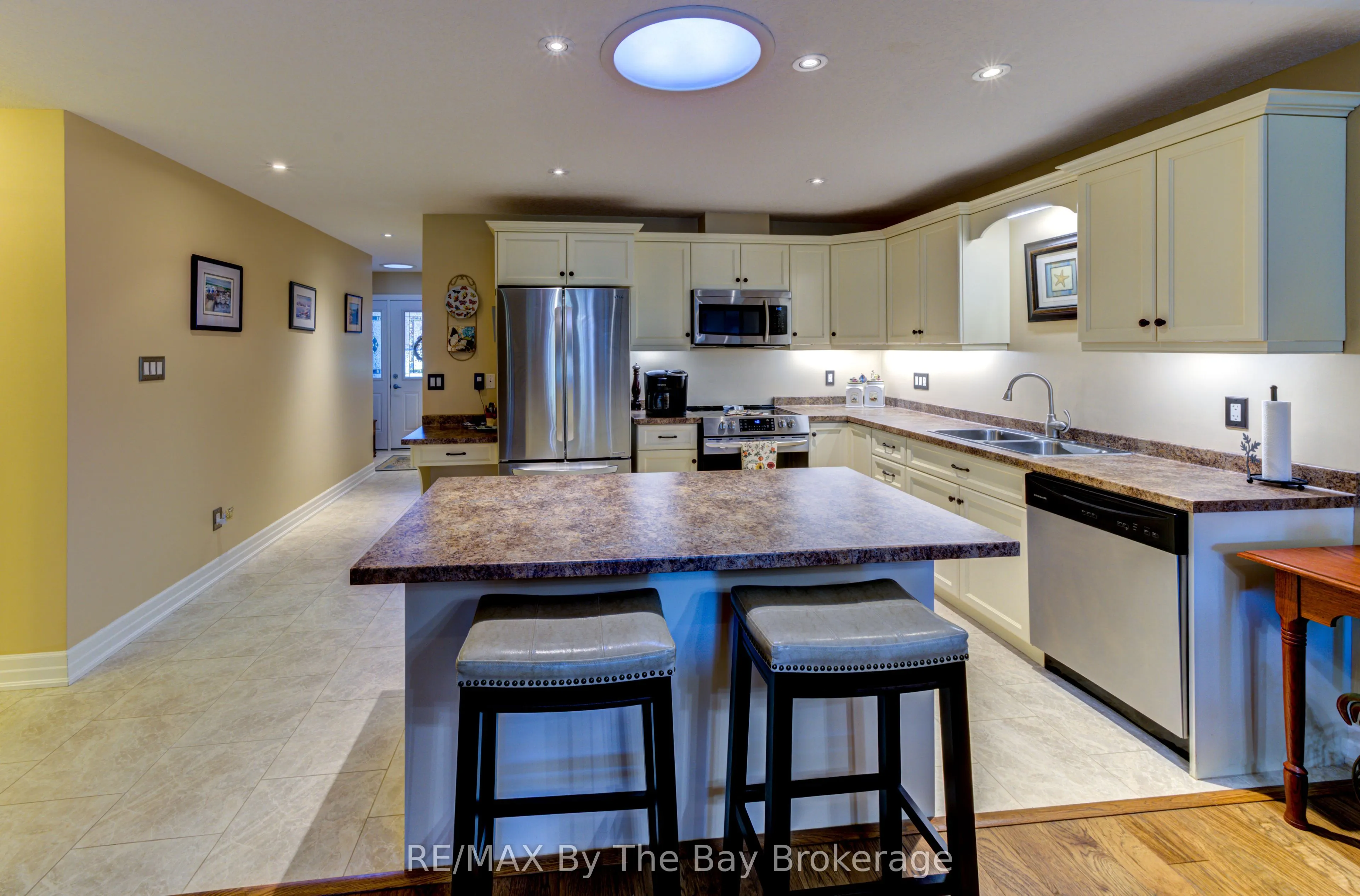 122 GREENWAY Drive