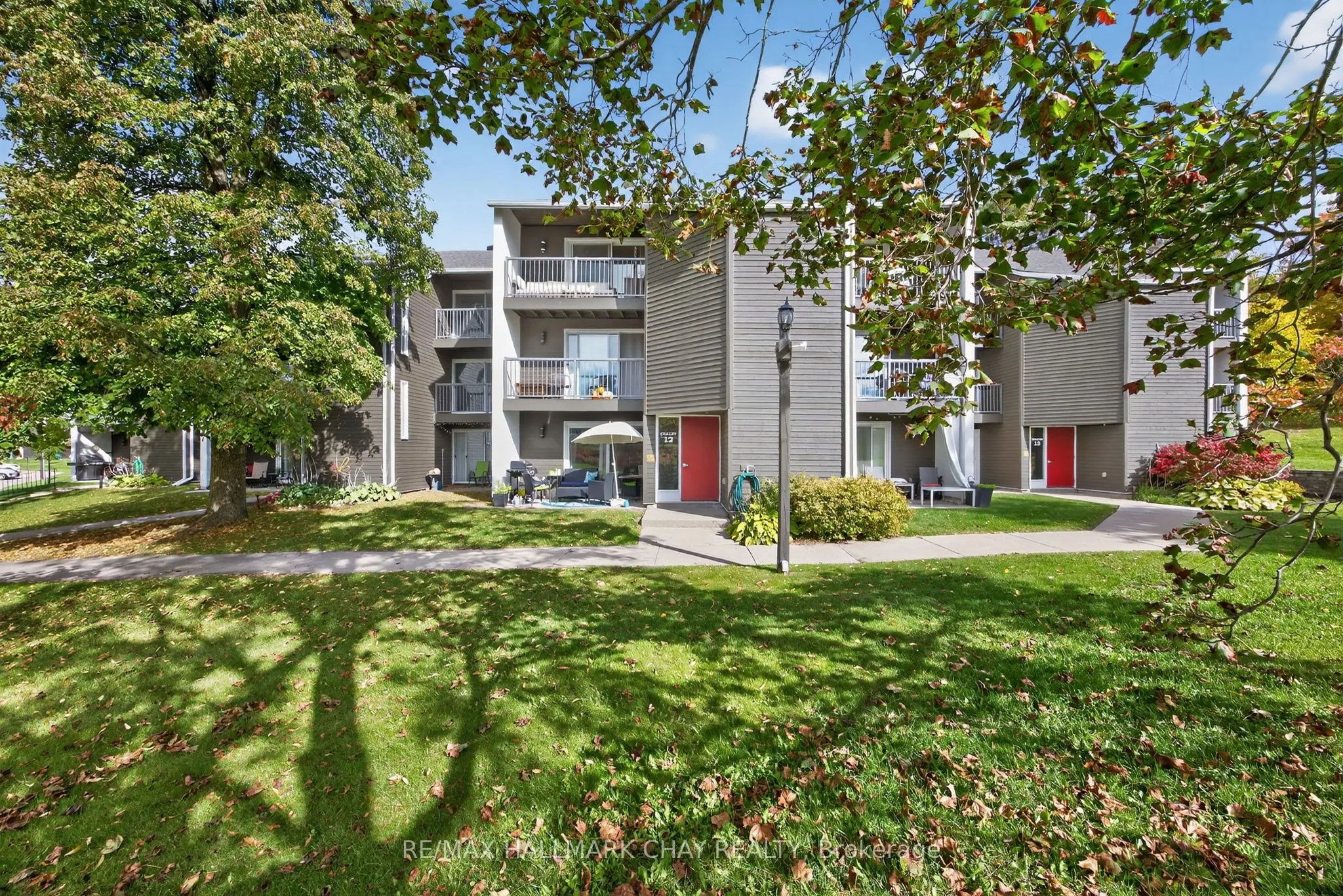 1102 Horseshoe Valley Road W, #312