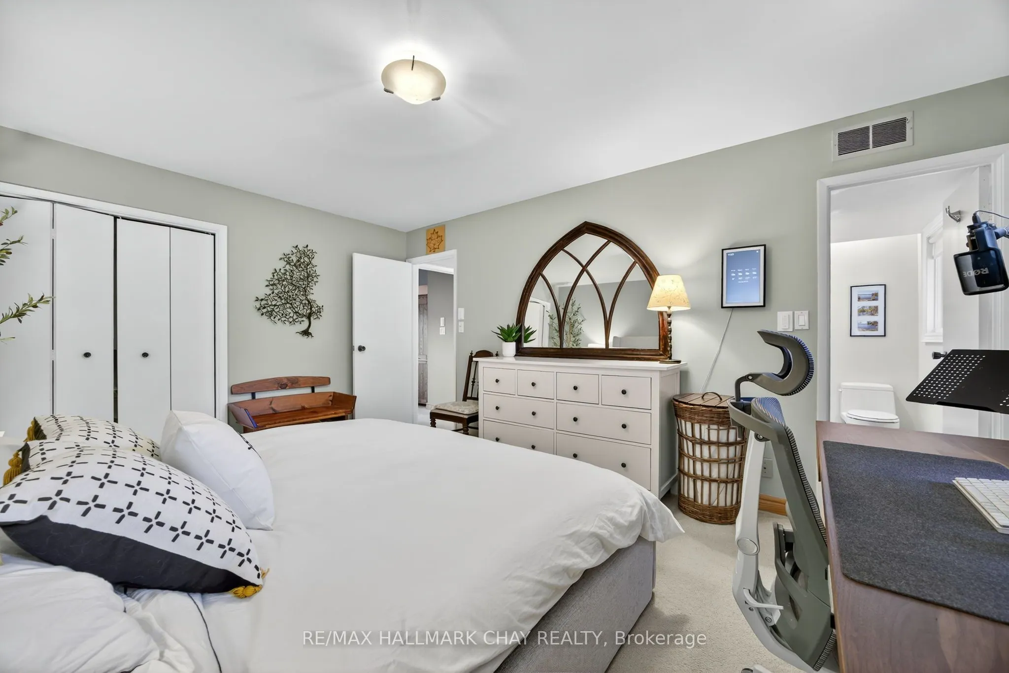 1102 Horseshoe Valley Road W, #312