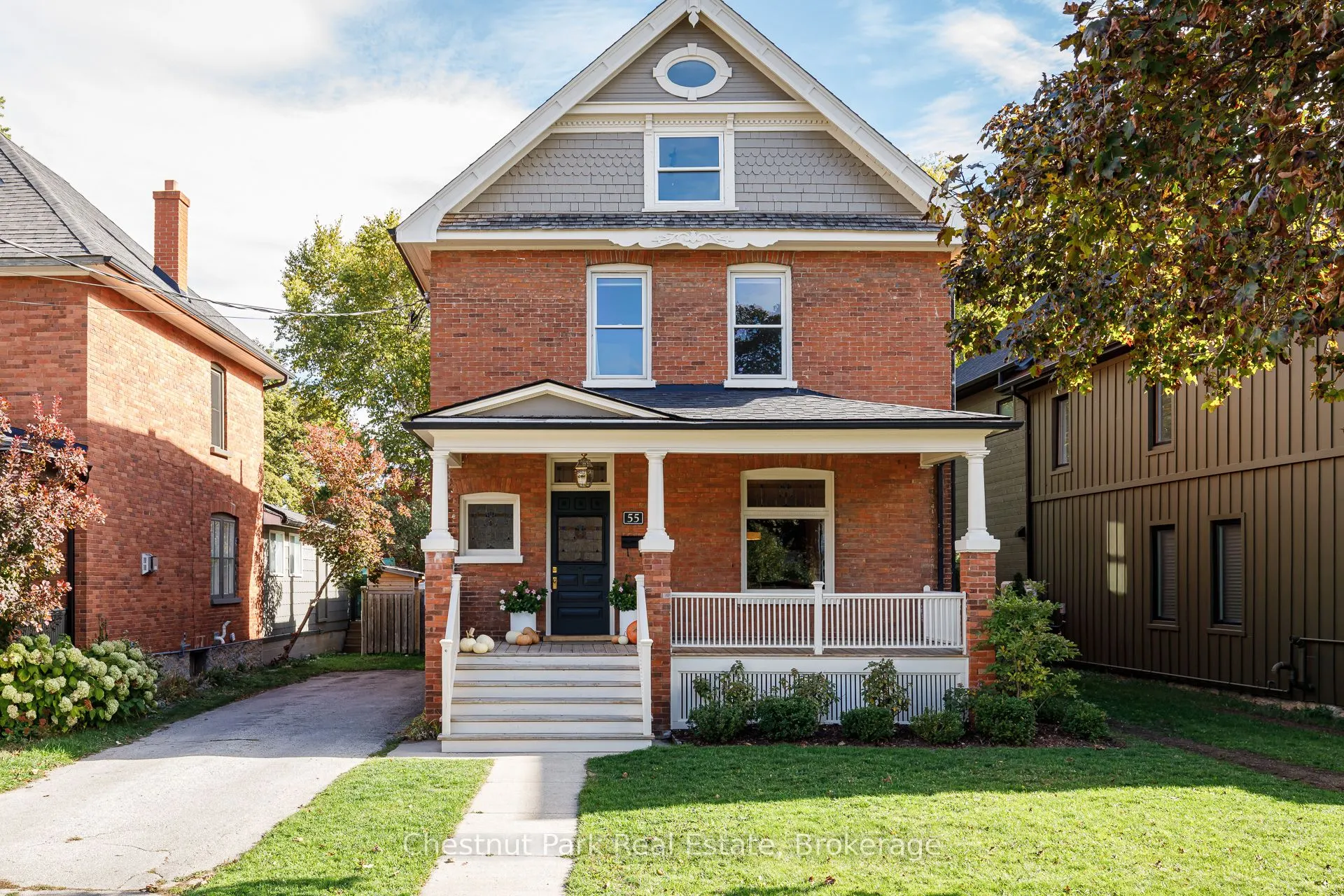 55 Robinson Street