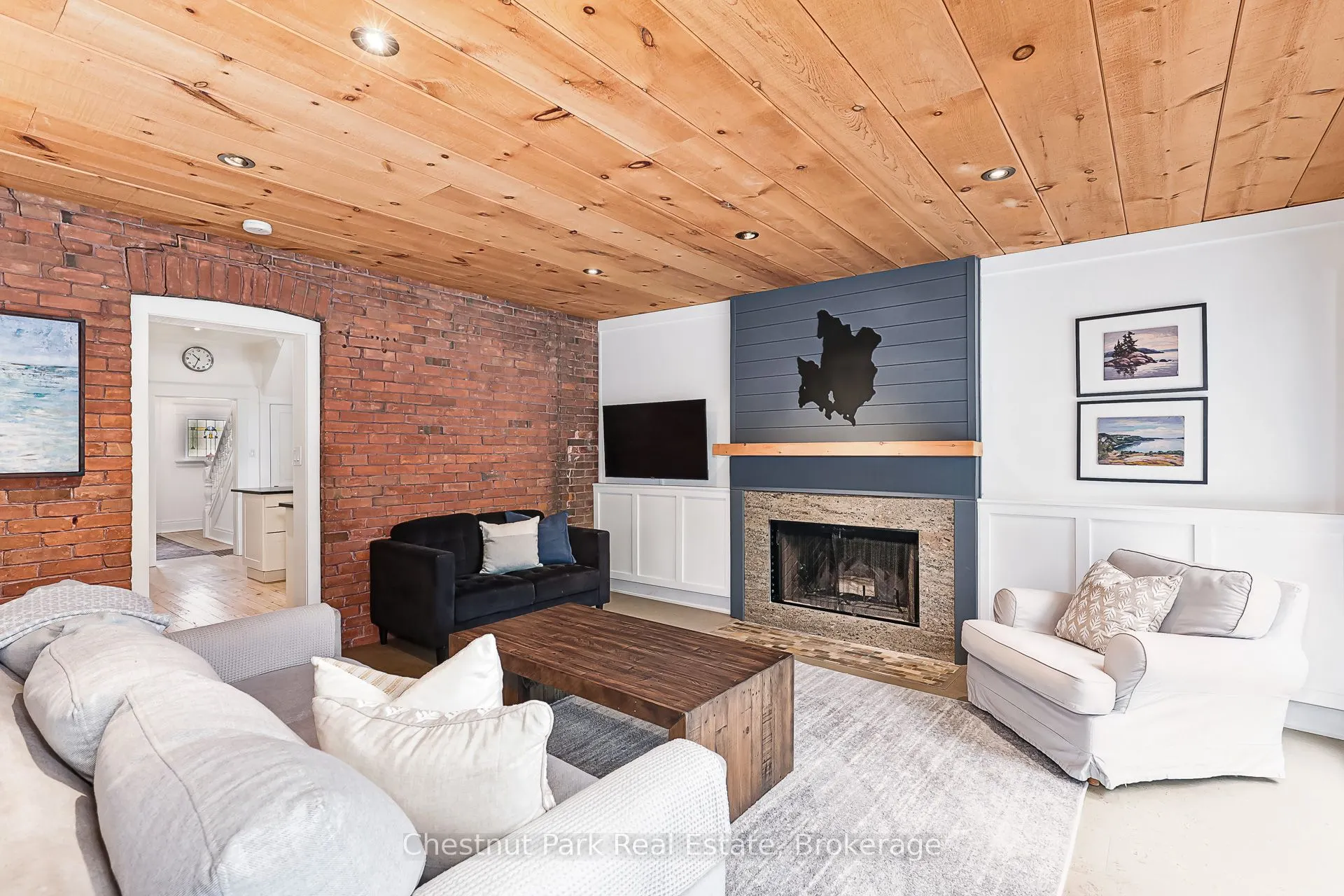 55 Robinson Street