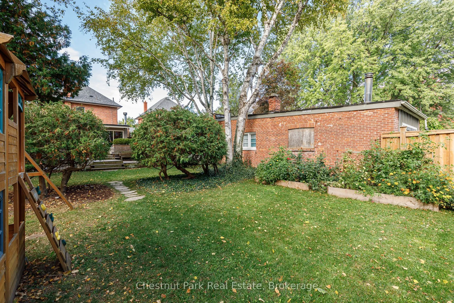 55 Robinson Street