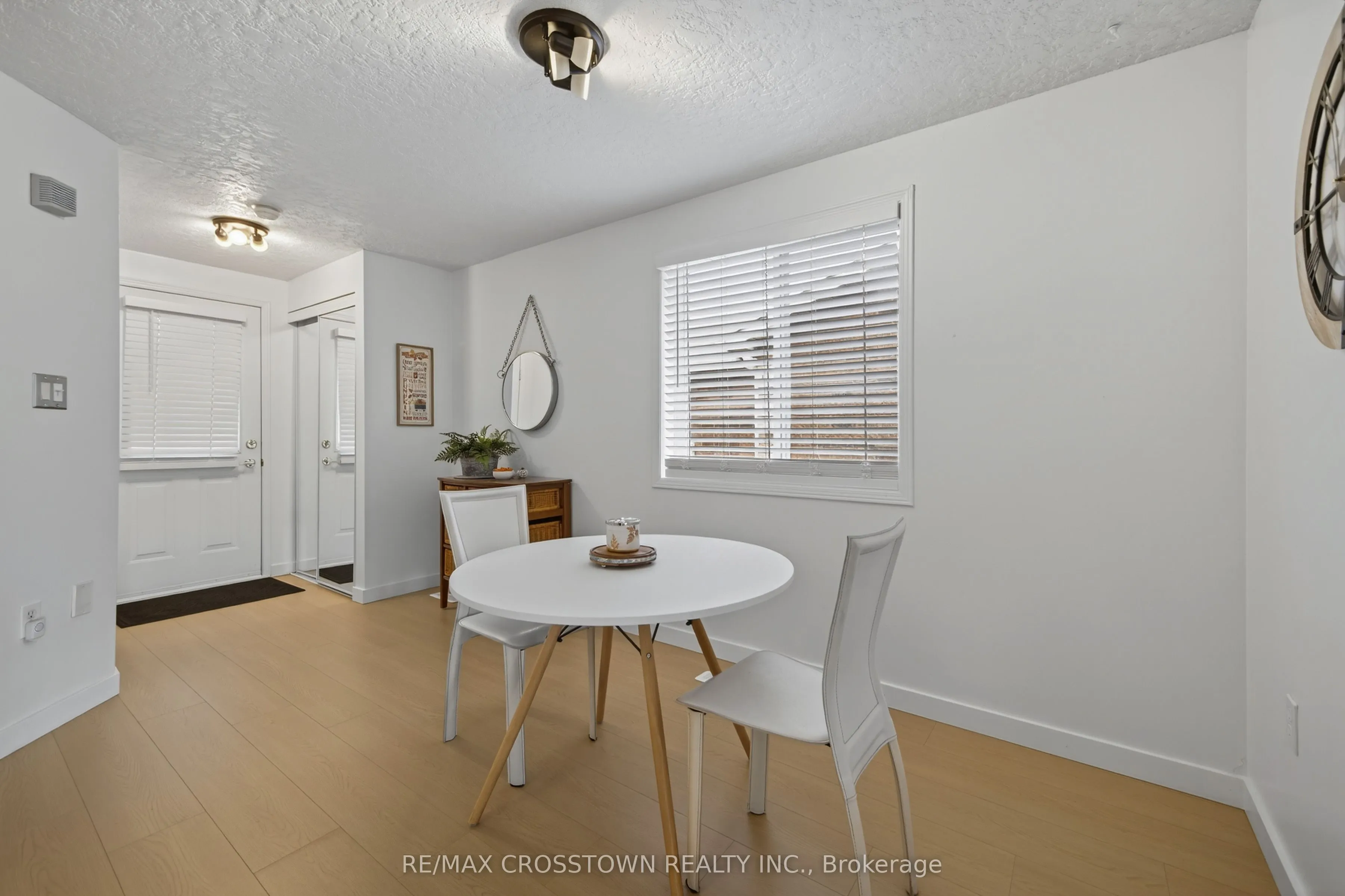 37 Seymour Crescent