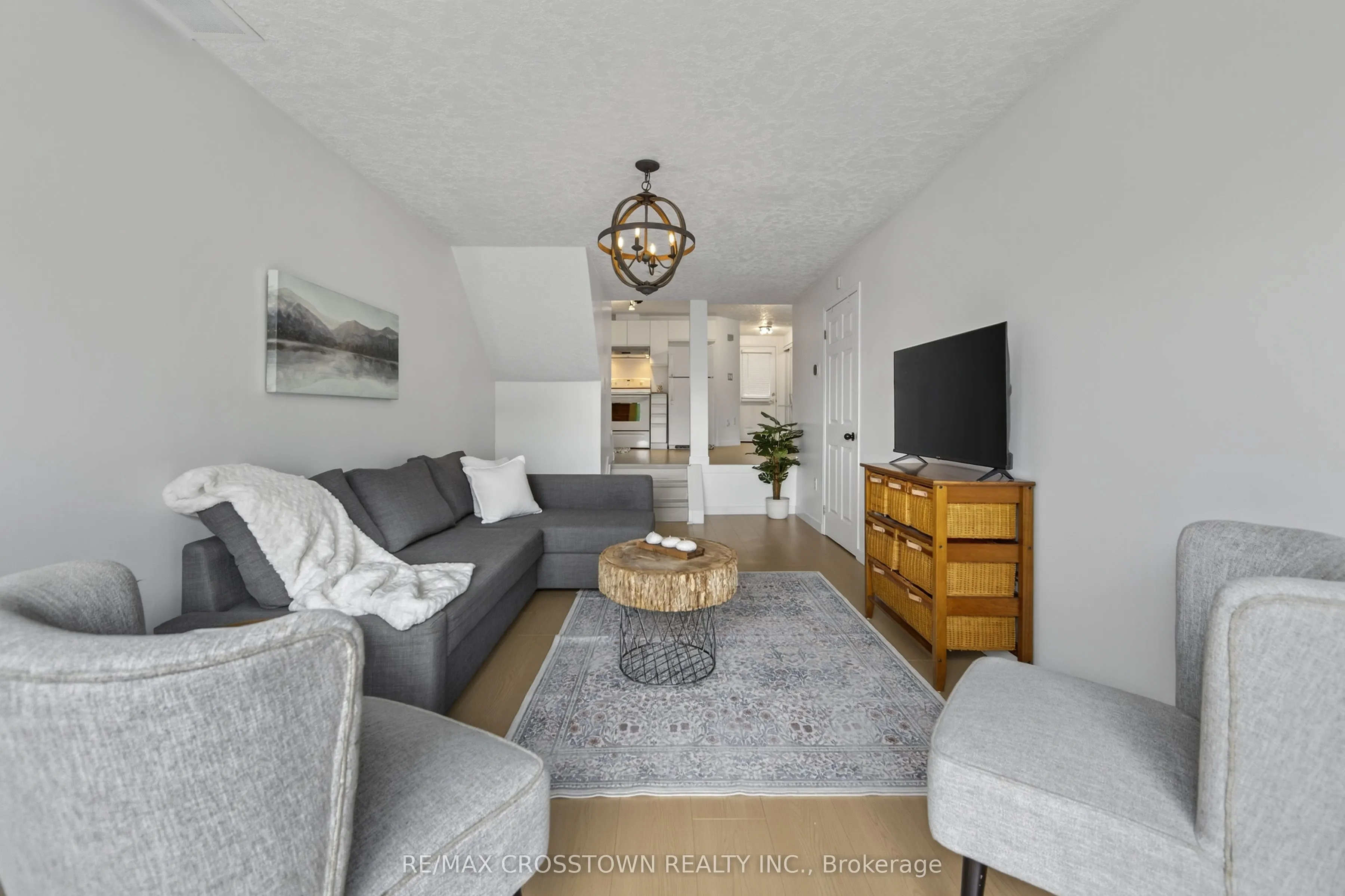 37 Seymour Crescent