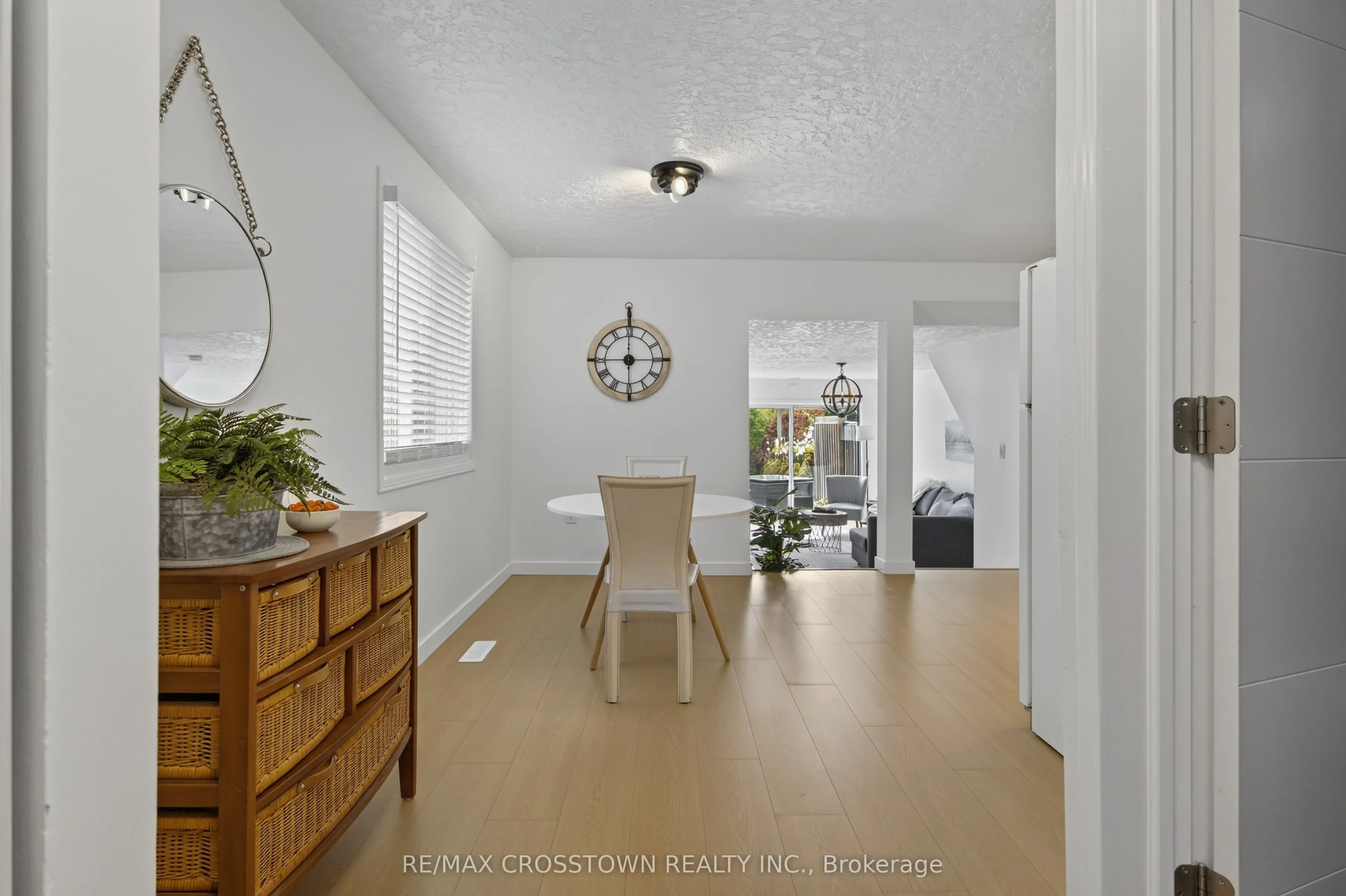 37 Seymour Crescent