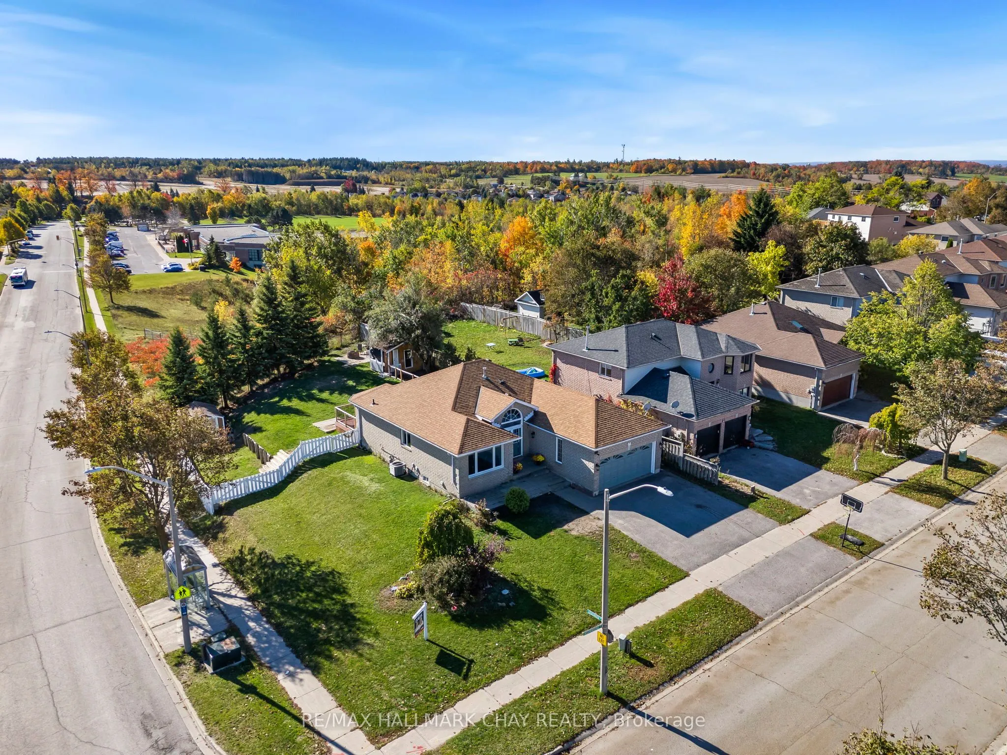 7 ASSINIBOINE Drive