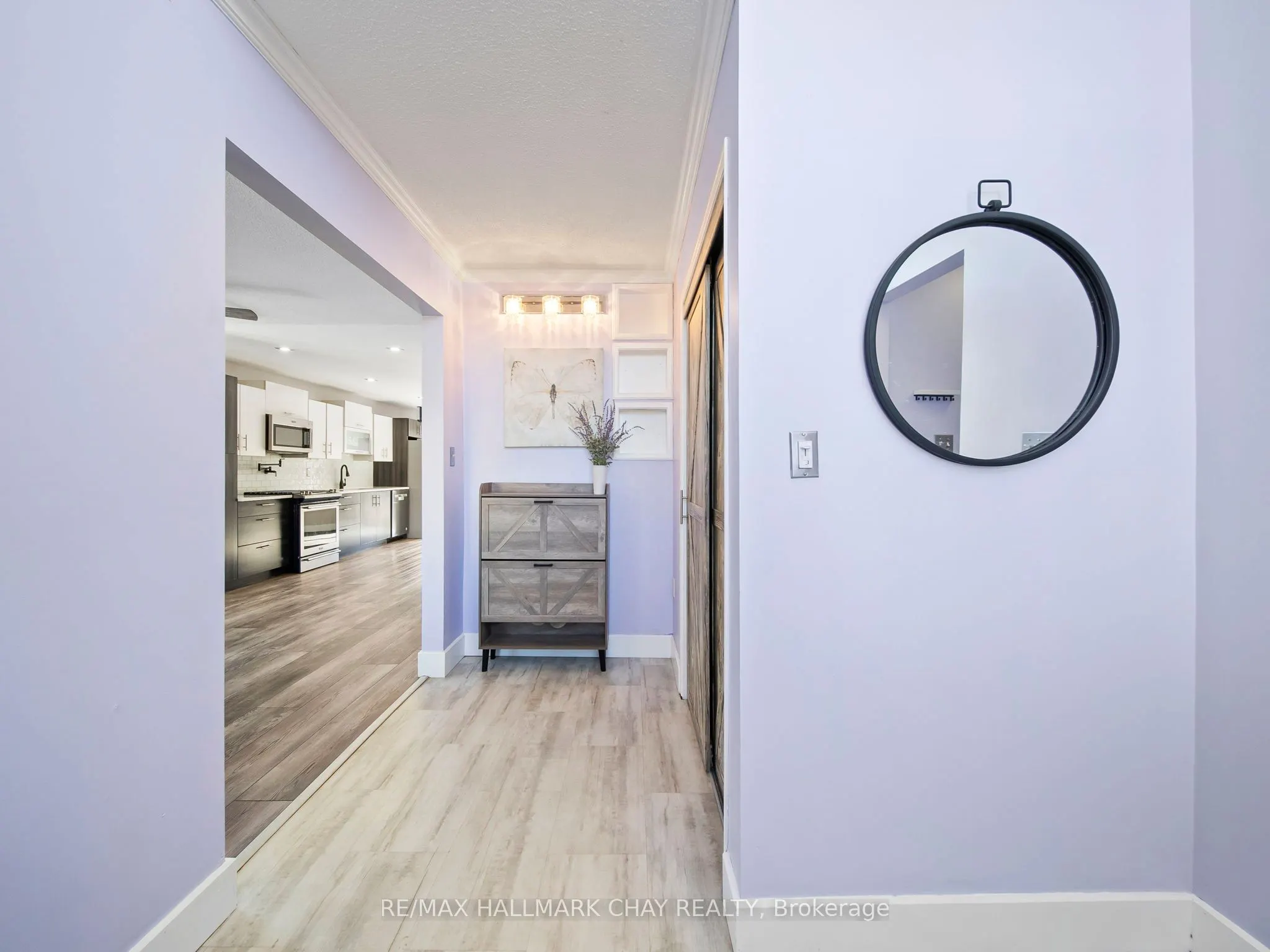 7 ASSINIBOINE Drive