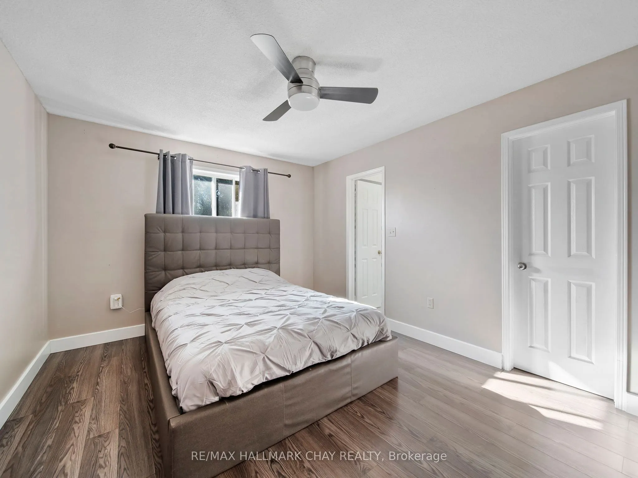7 ASSINIBOINE Drive