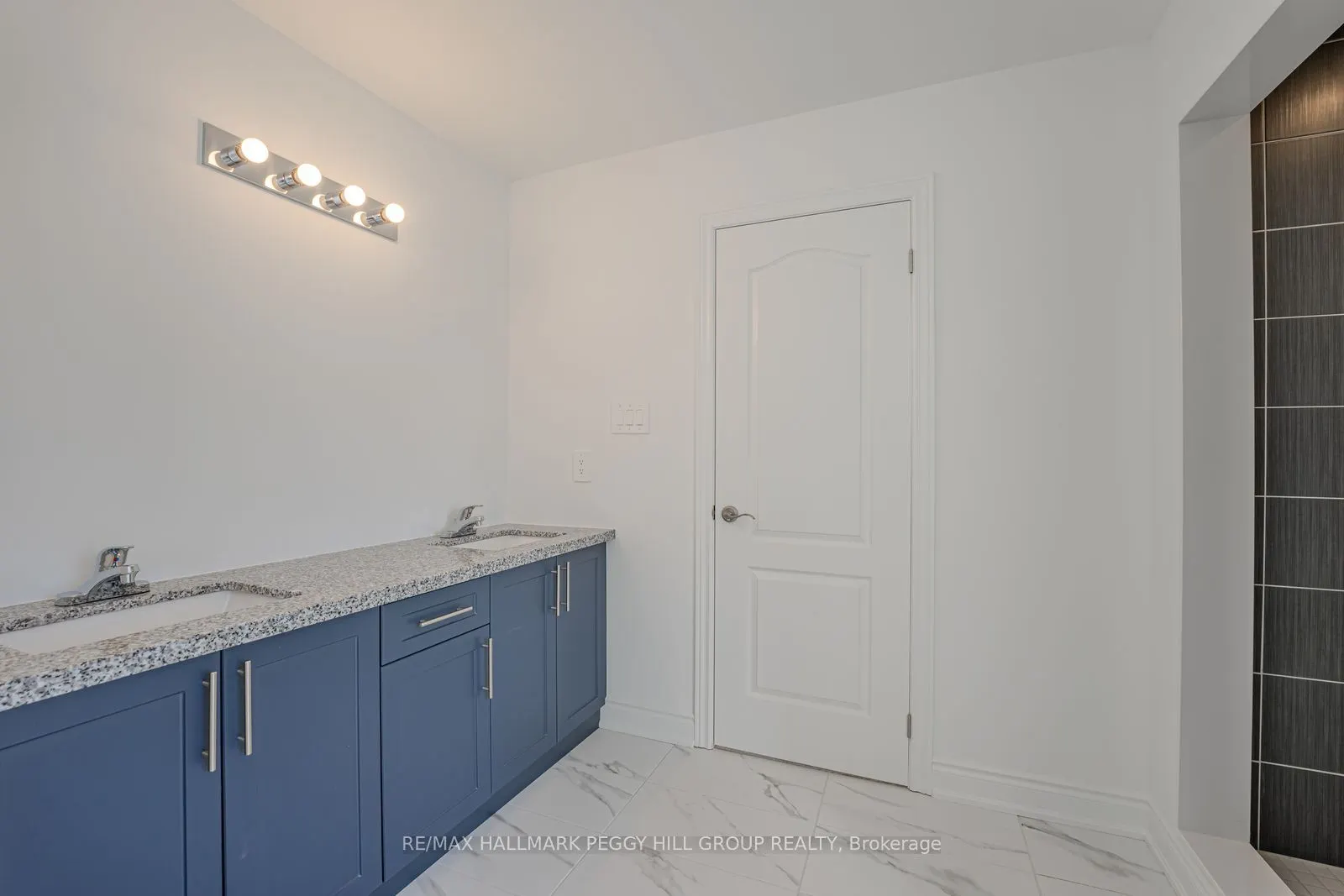 2988 Monarch Drive, #Upper