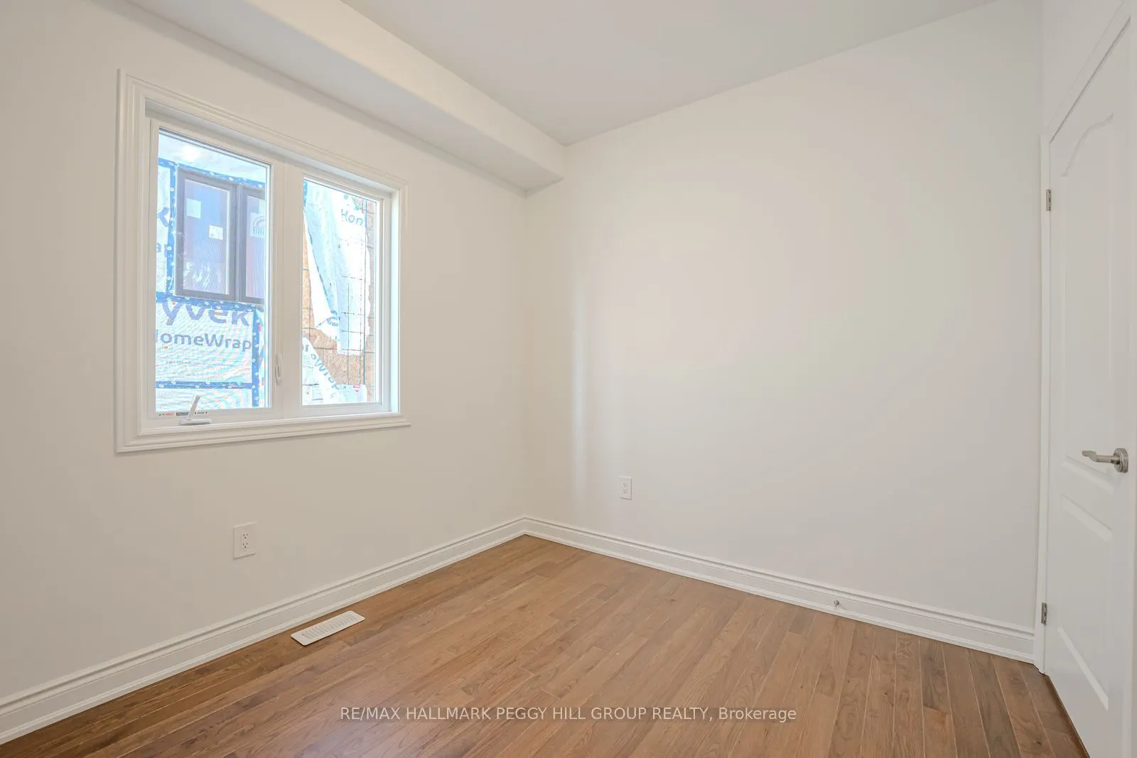 2988 Monarch Drive, #Upper