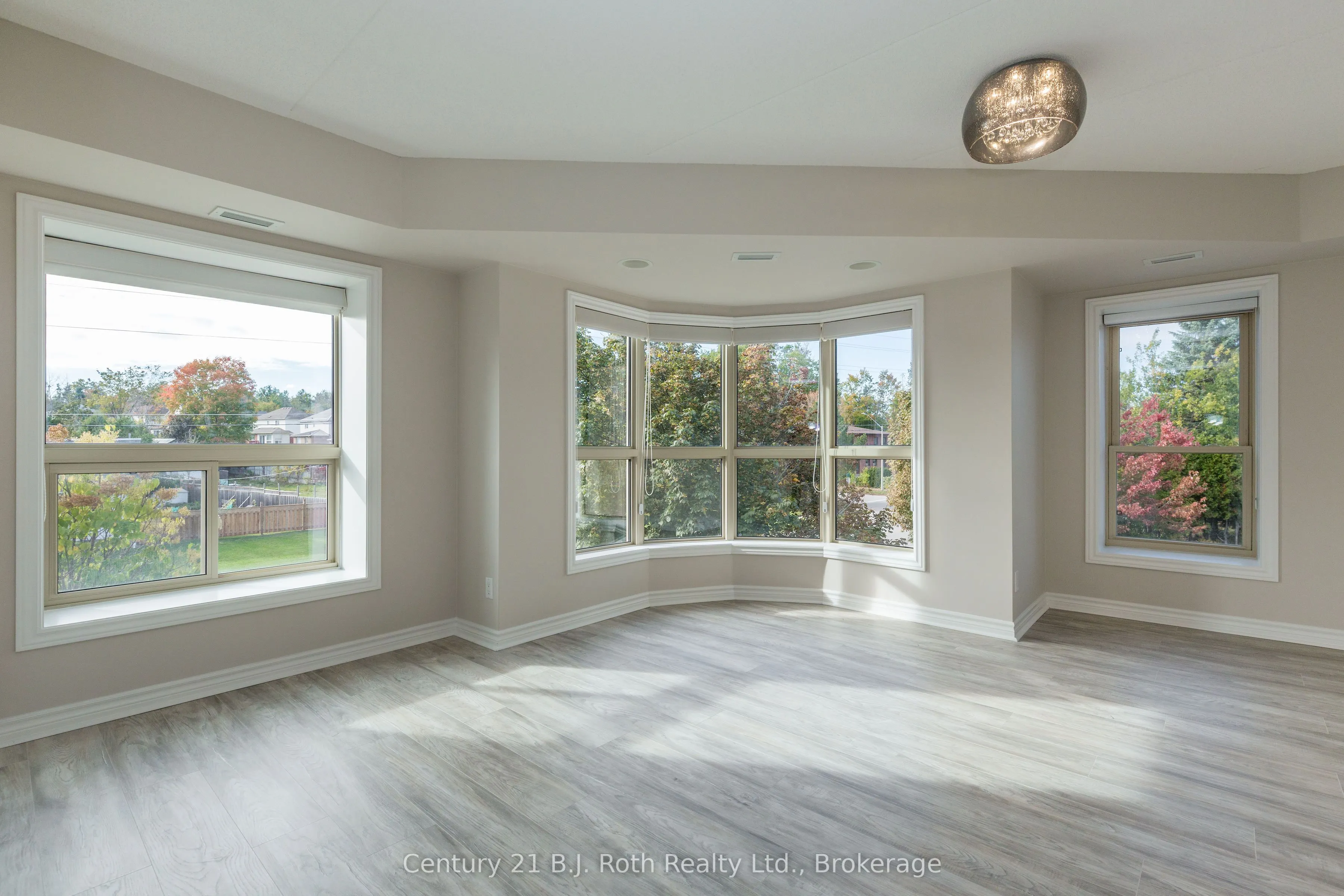 486 Laclie Street, #311