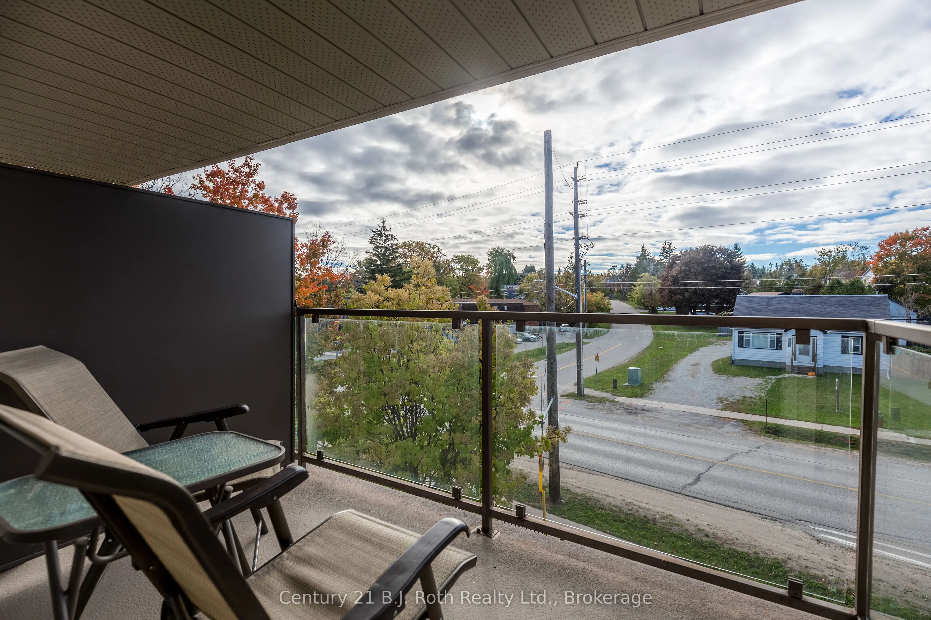 486 Laclie Street, #311