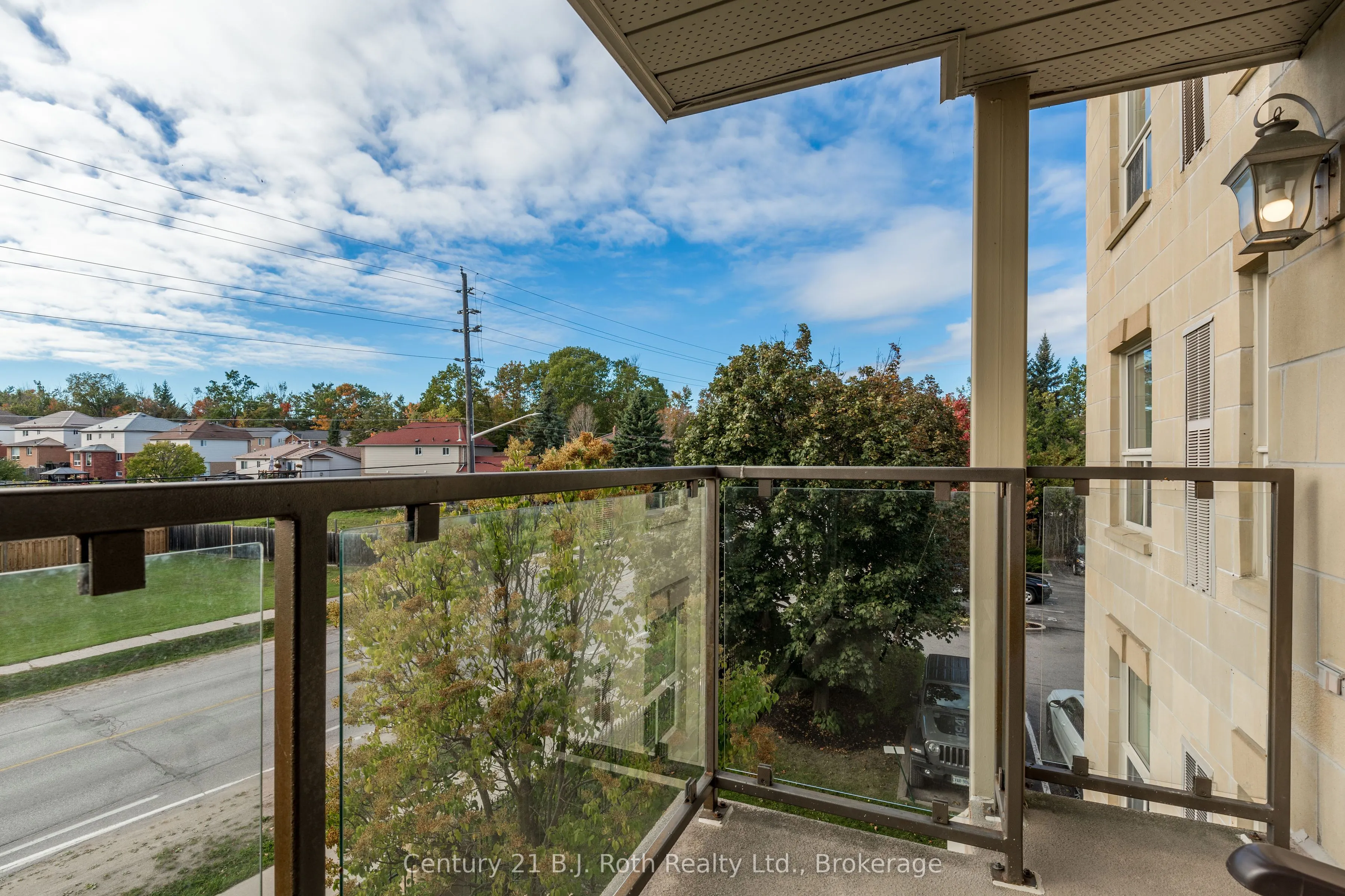 486 Laclie Street, #311
