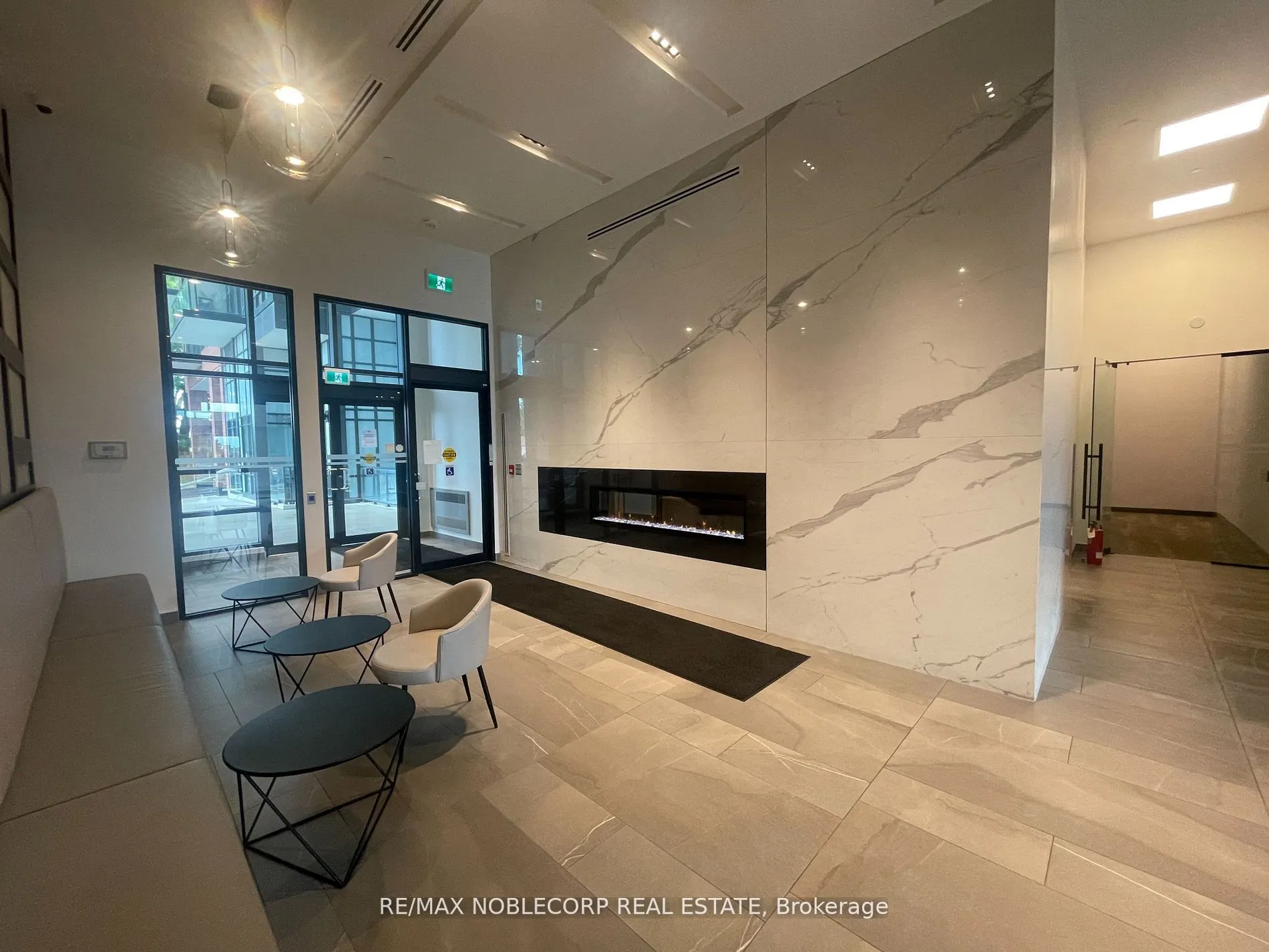 681 Yonge Street, #316