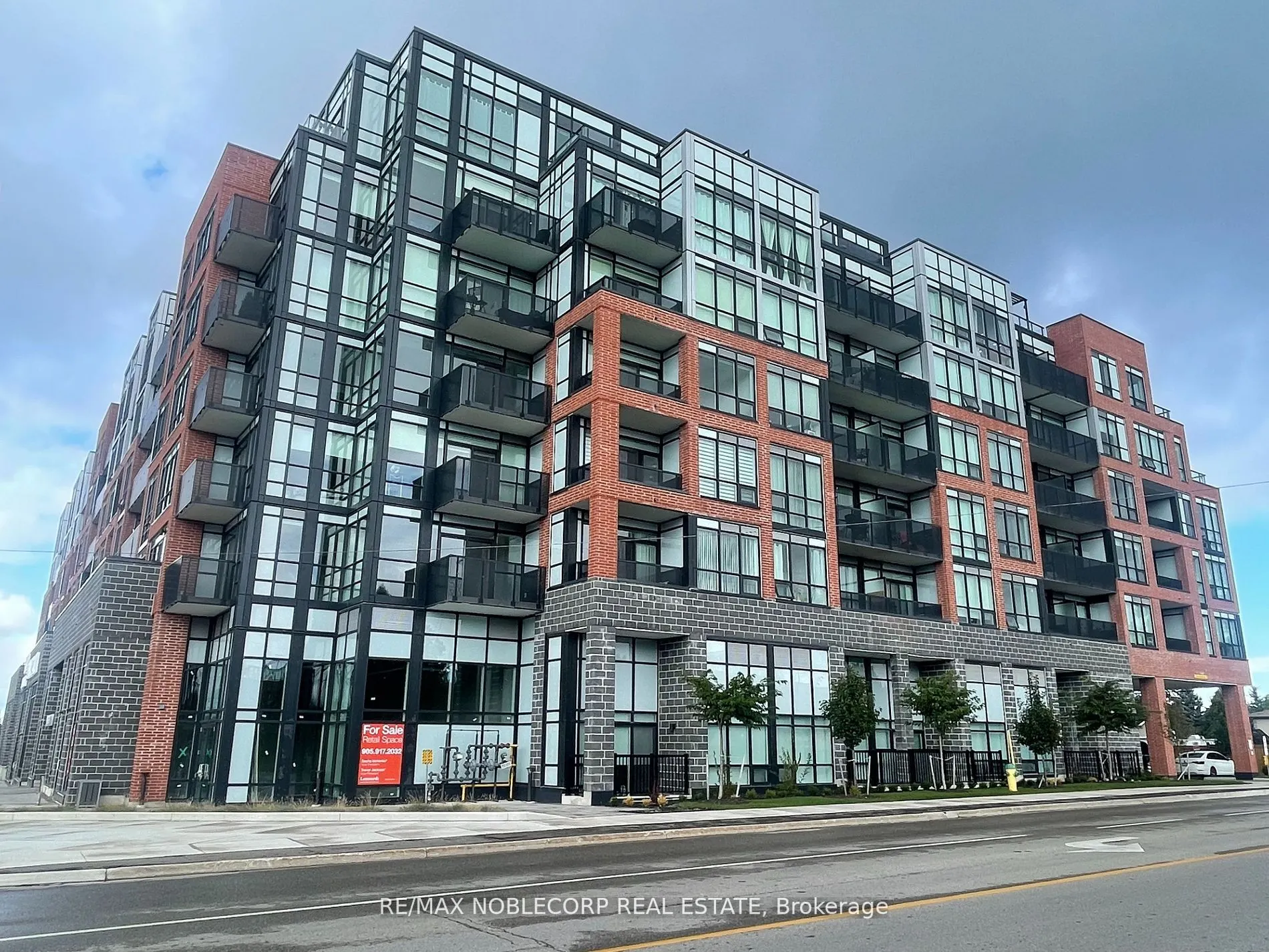 681 Yonge Street, #316