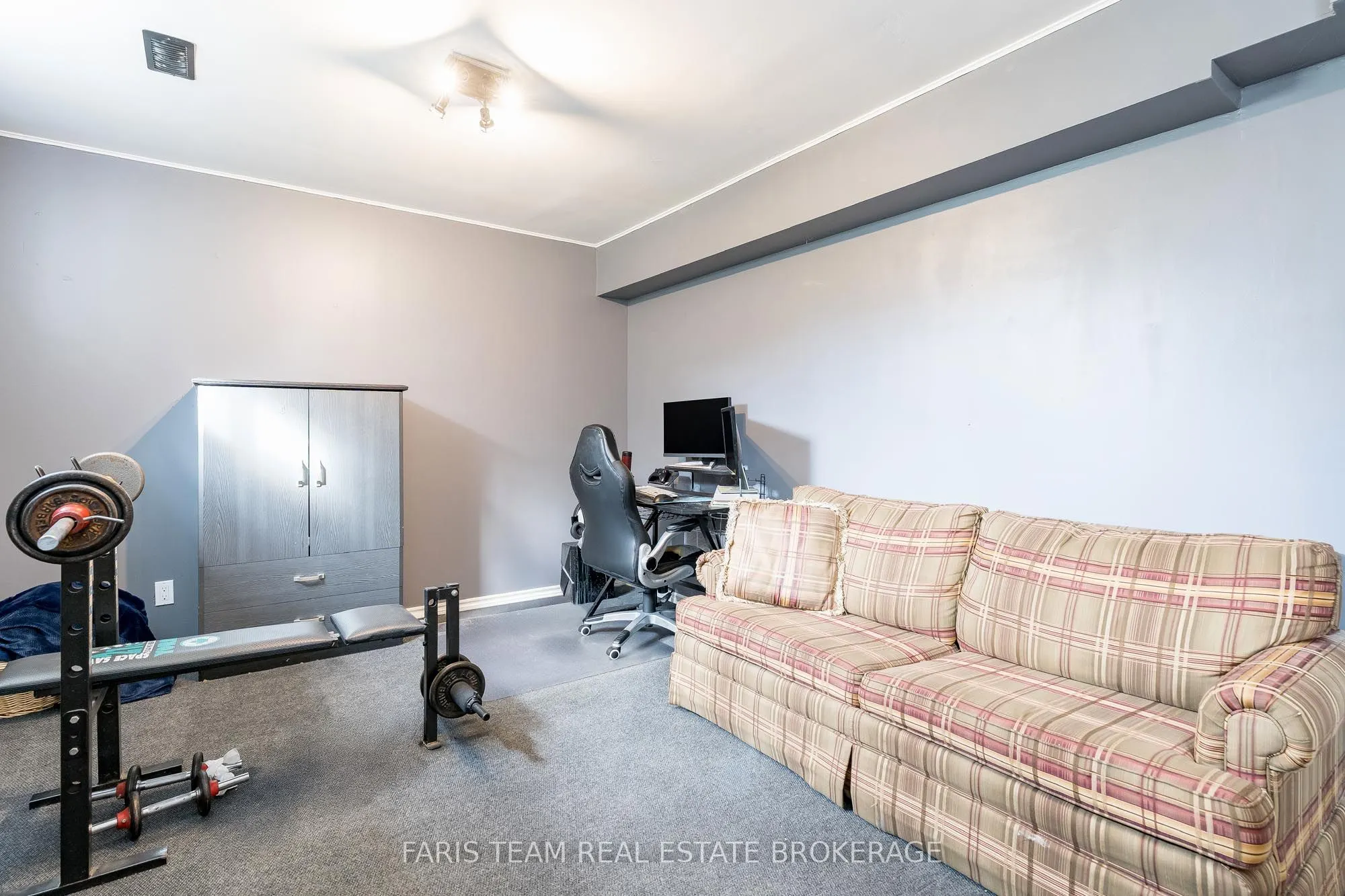 24 Marsellus Drive