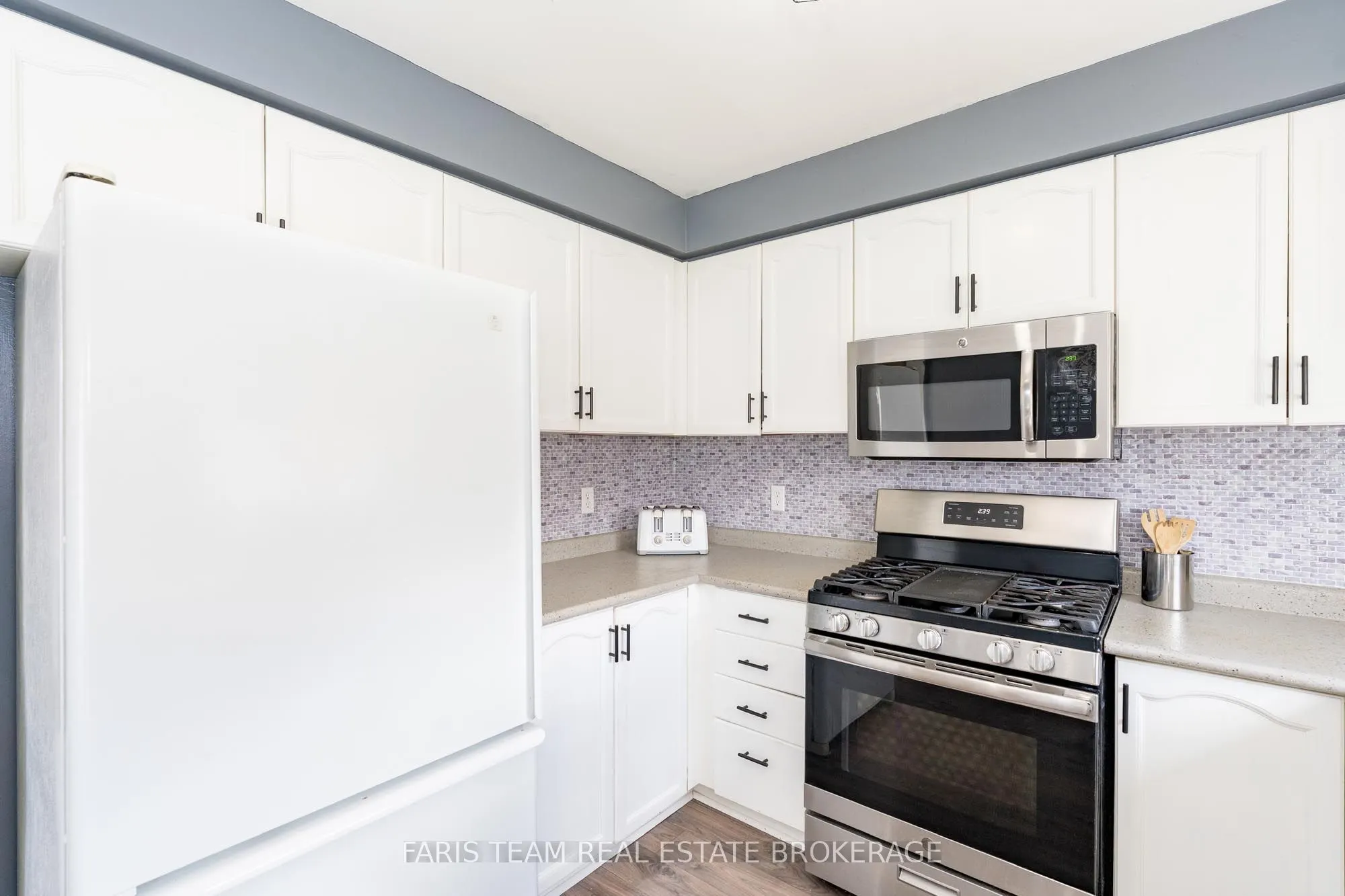 24 Marsellus Drive