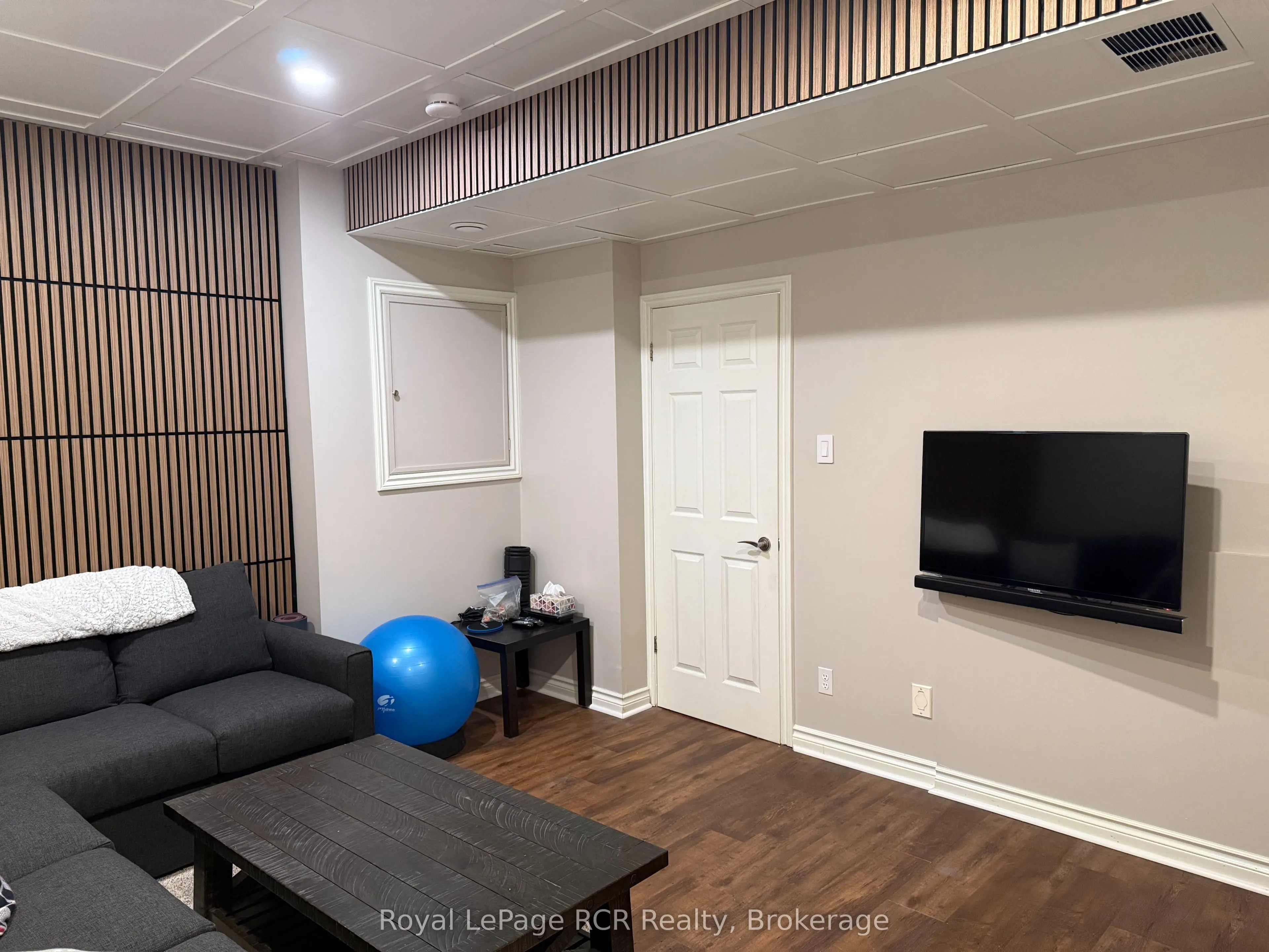 21 Starboard Road, #21