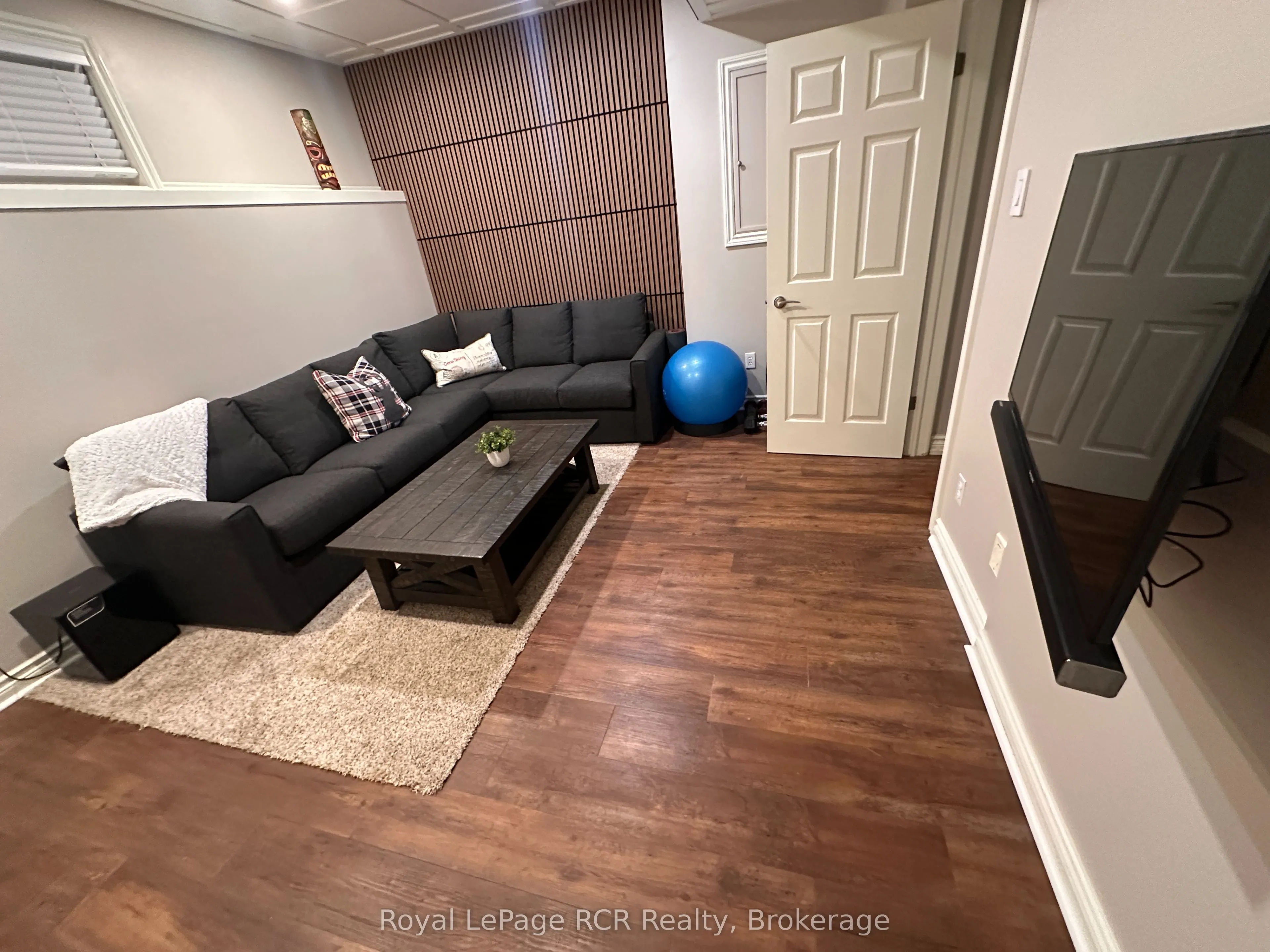 21 Starboard Road, #21