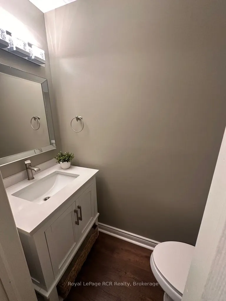 21 Starboard Road, #21