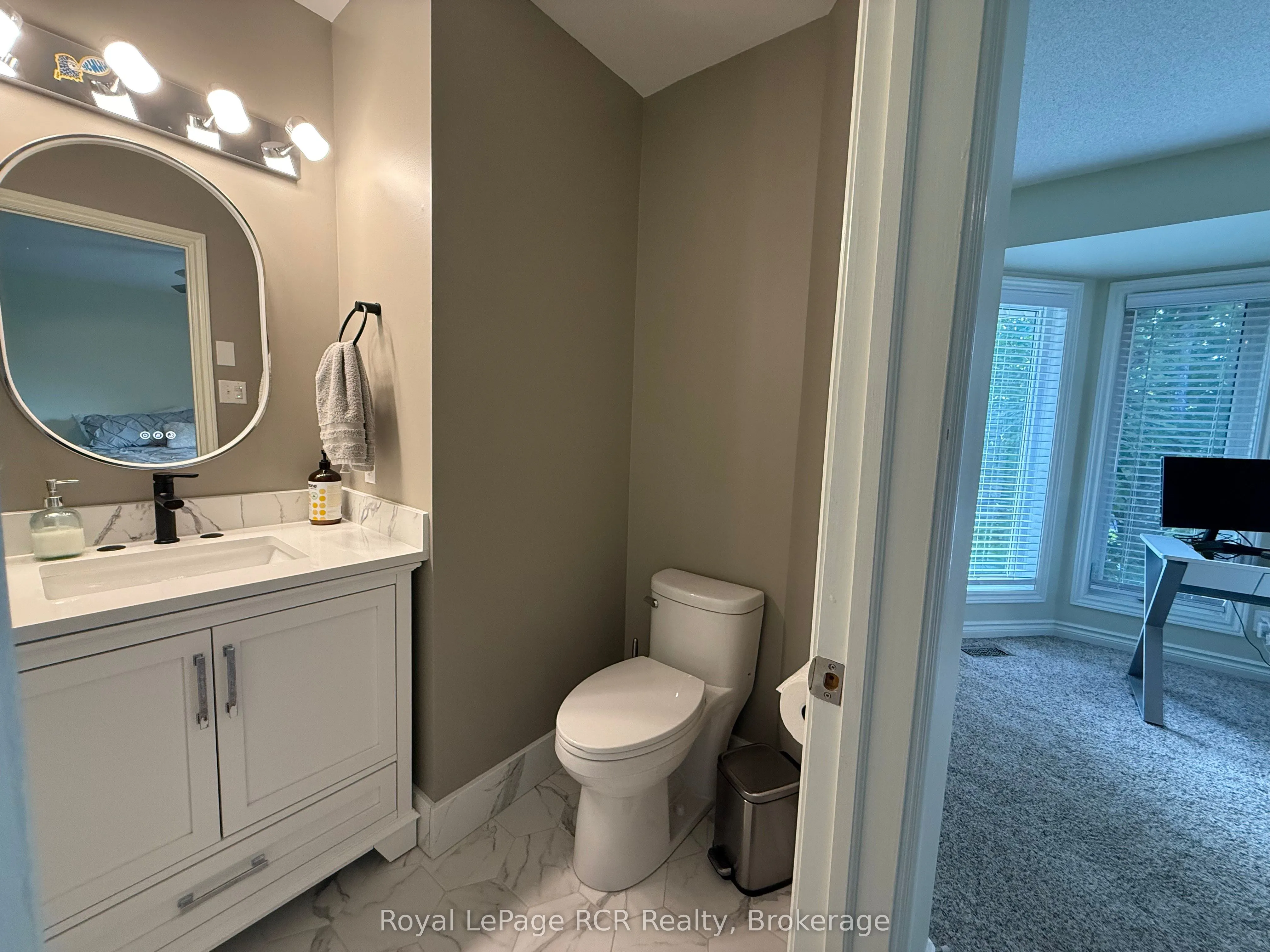 21 Starboard Road, #21
