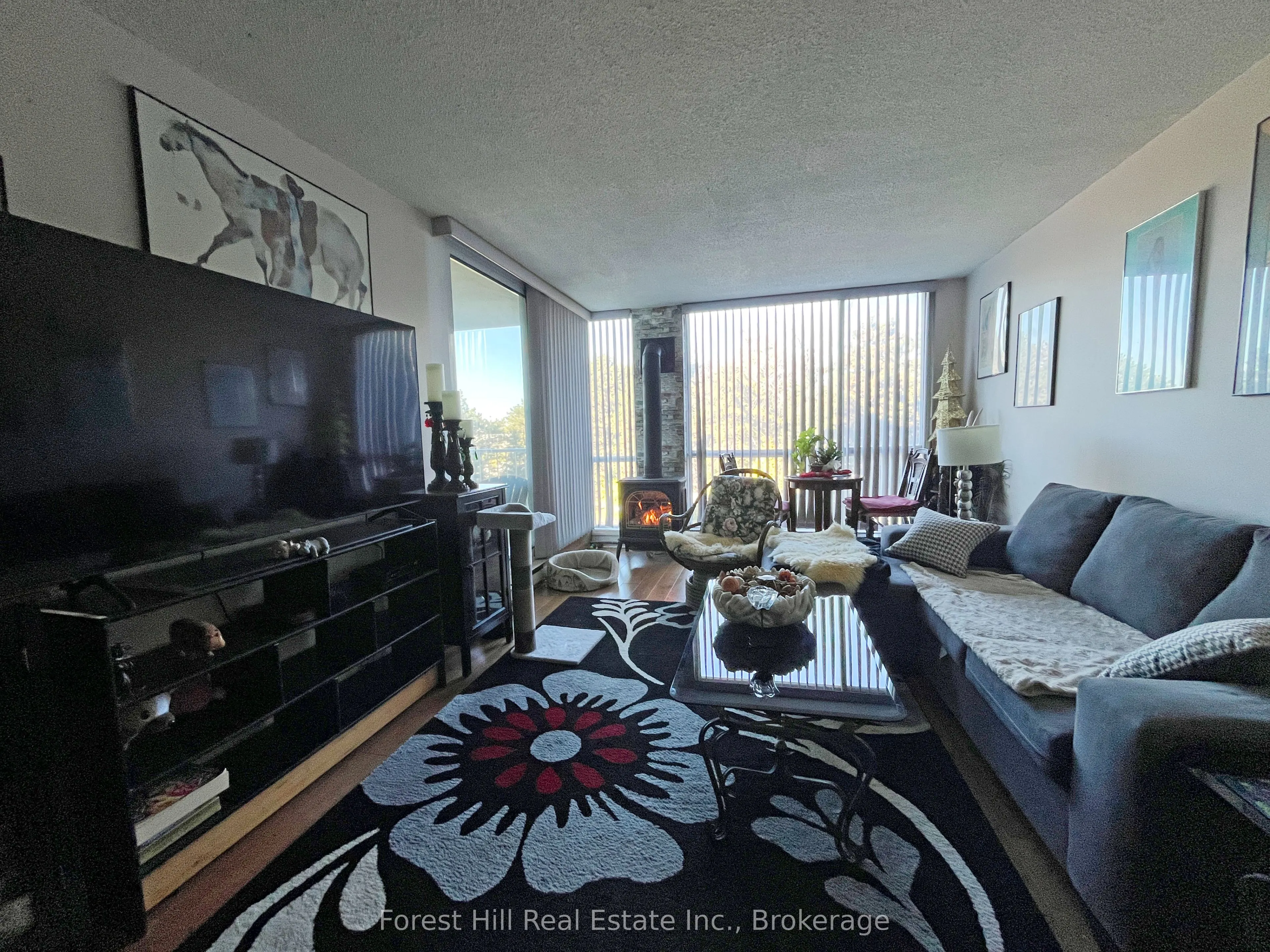 24 Ramblings Way, #402