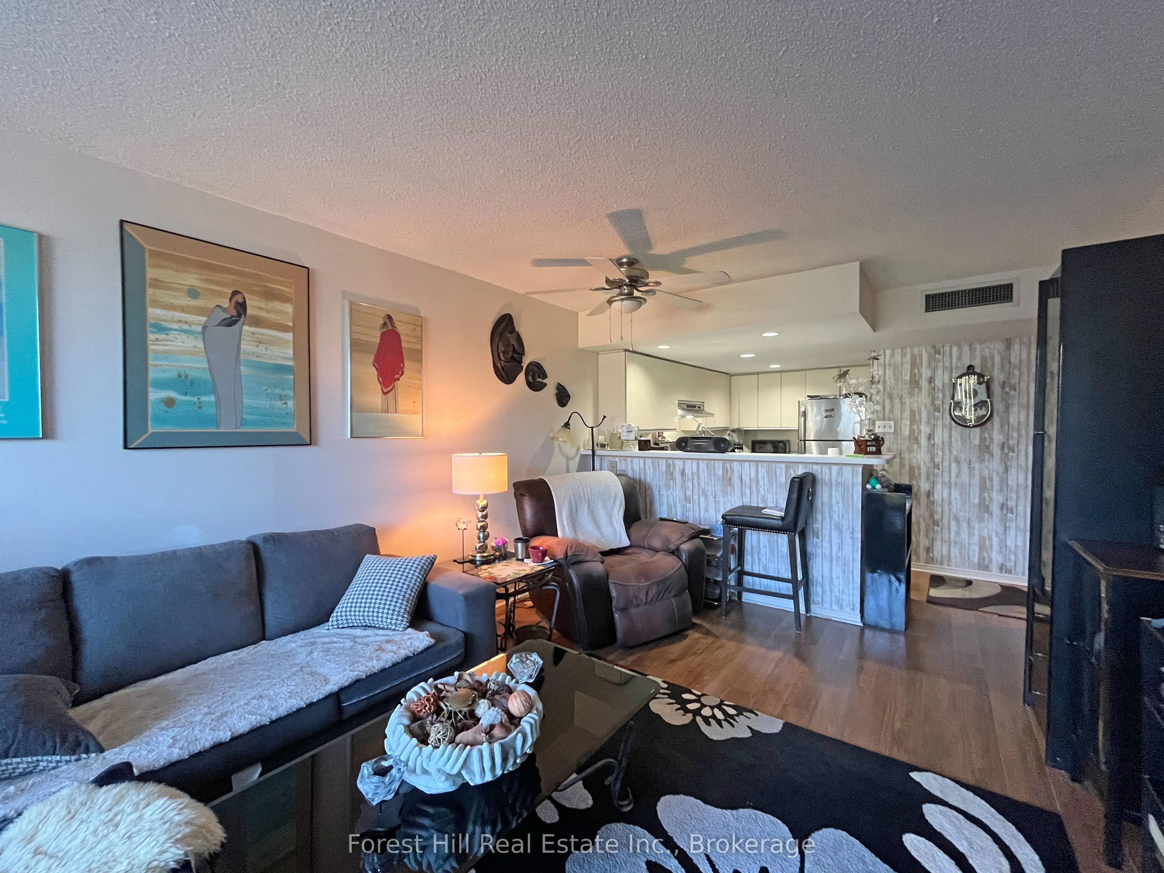 24 Ramblings Way, #402