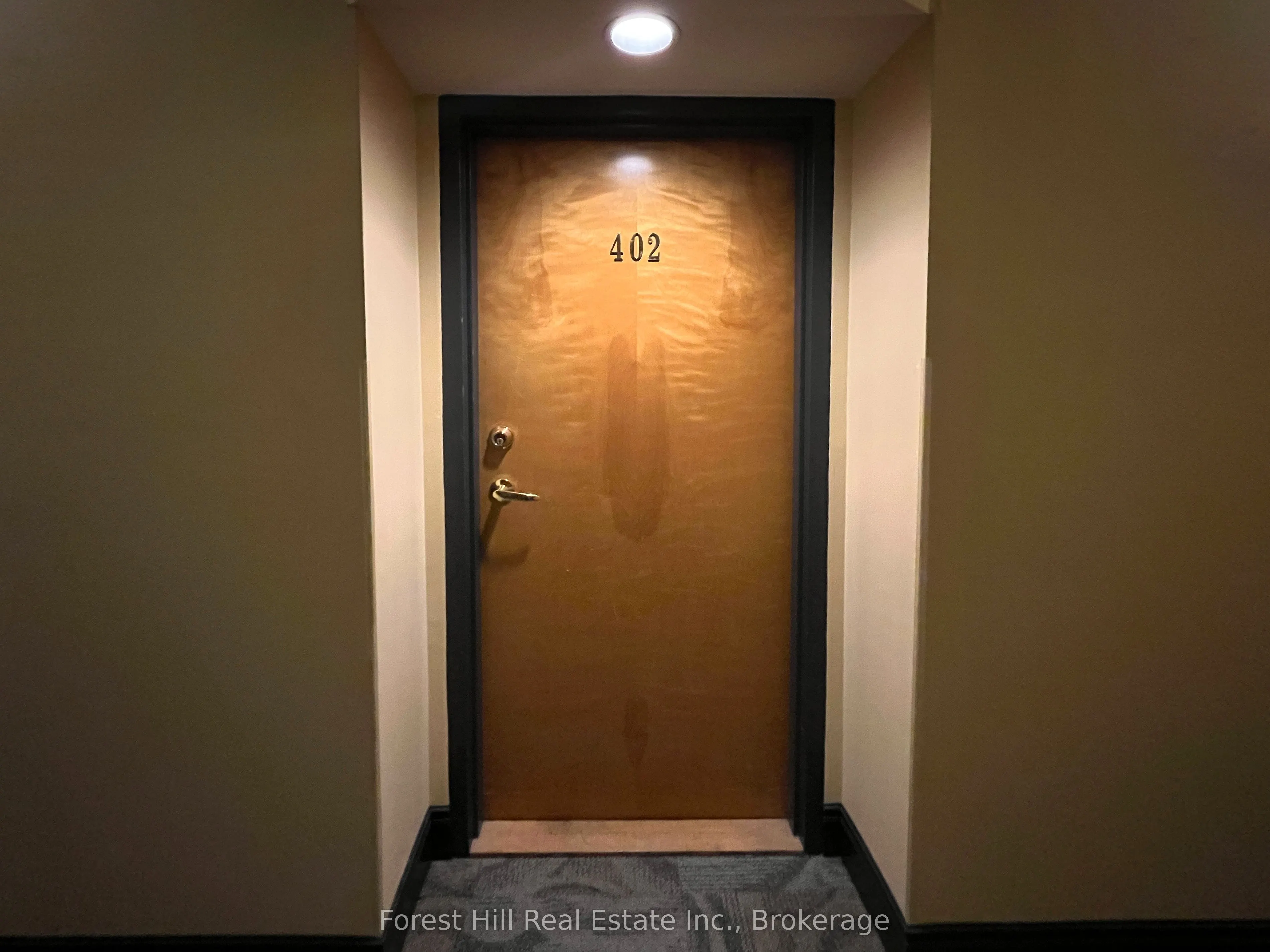 24 Ramblings Way, #402