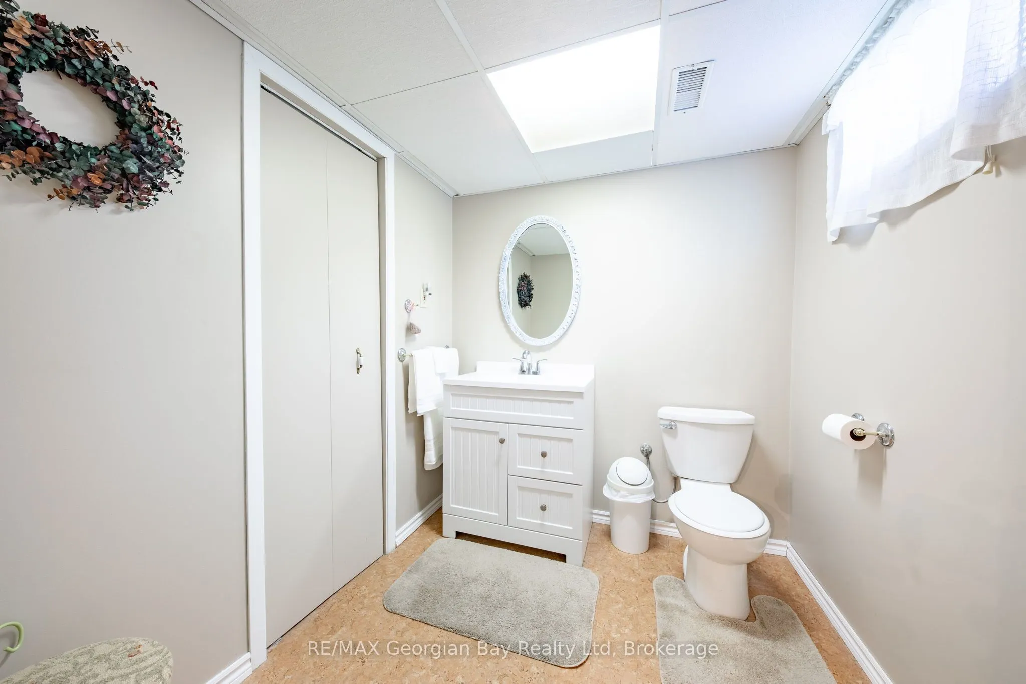 32 BONAVENTURE Place