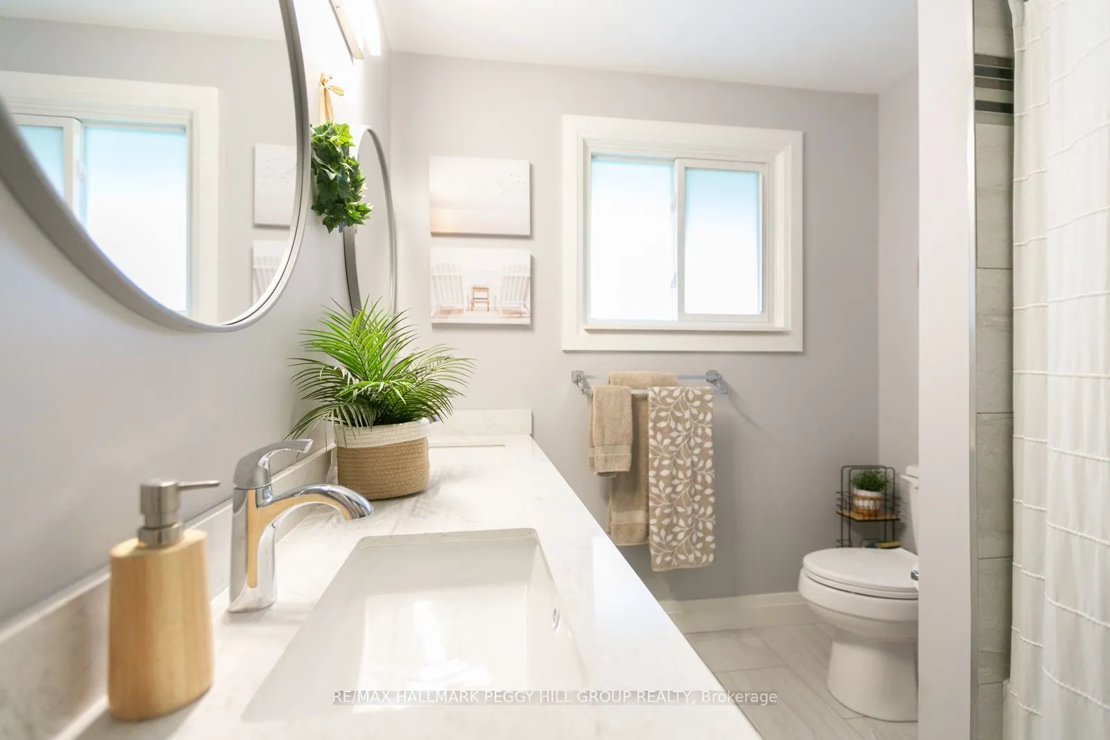 20 Ottaway Avenue, #Upper