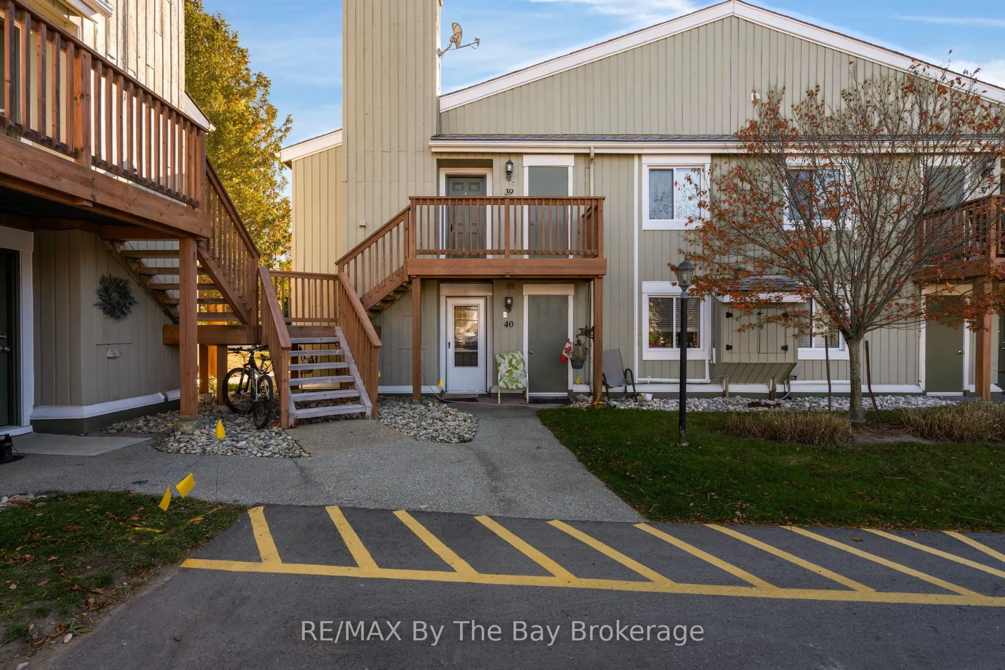 19 DAWSON Drive, #39