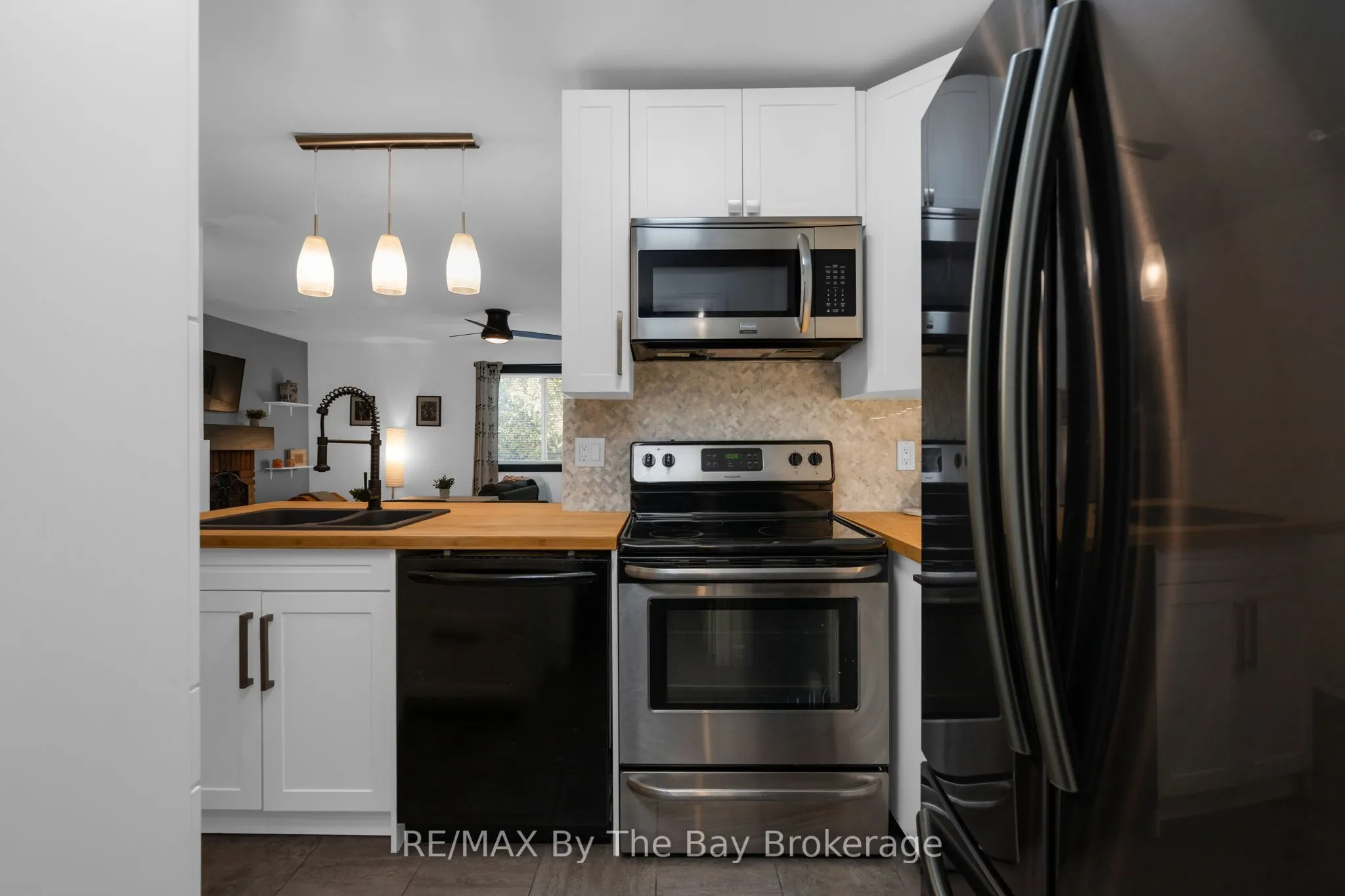 19 DAWSON Drive, #39