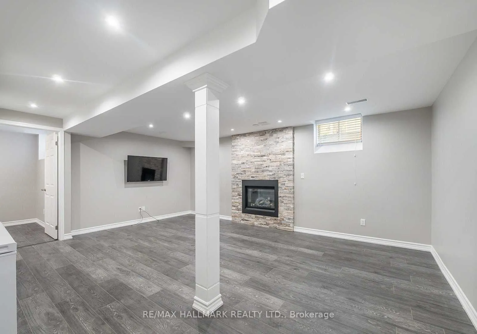 17 Silver Trail