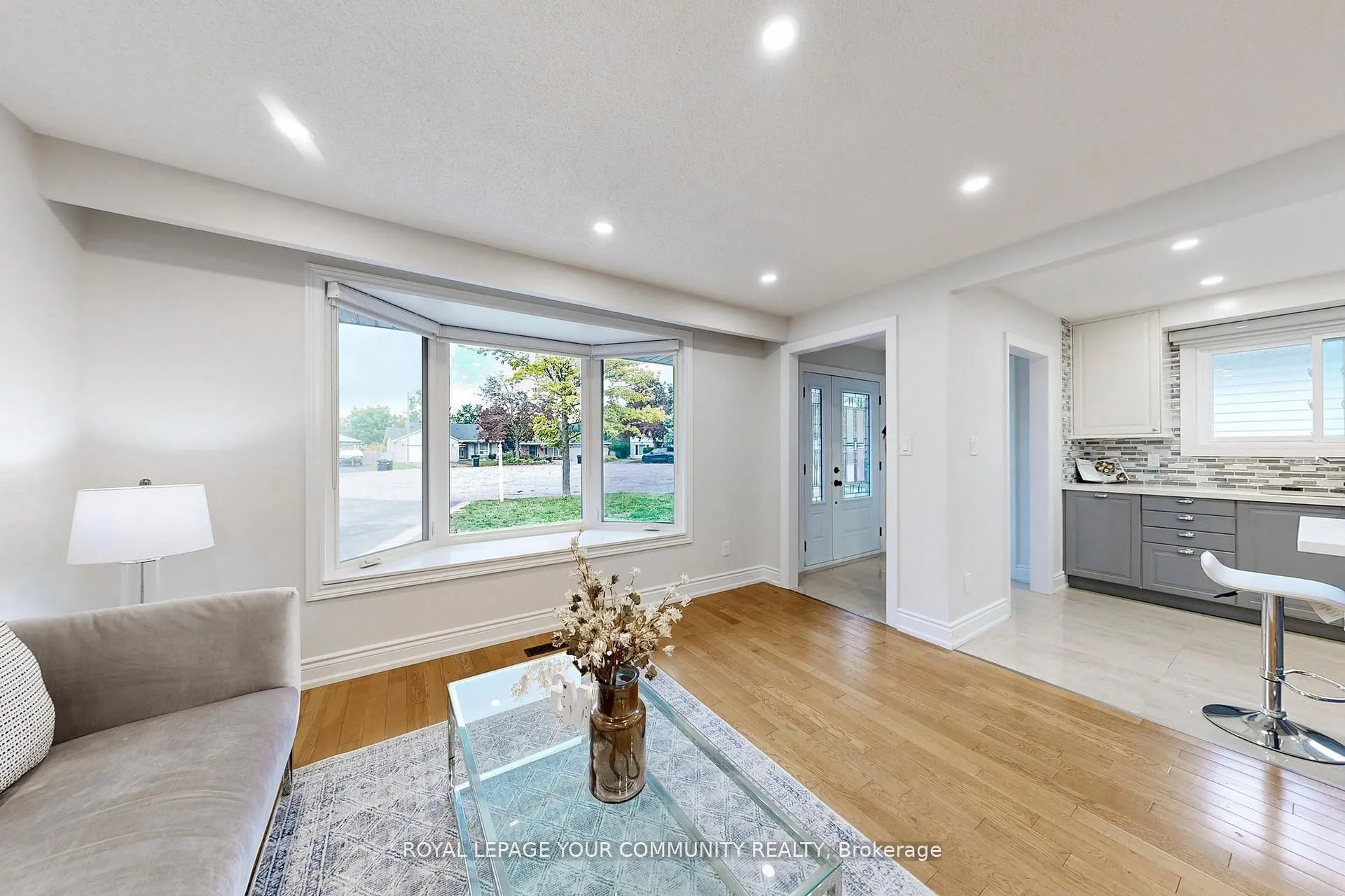 2 Charlotte Court