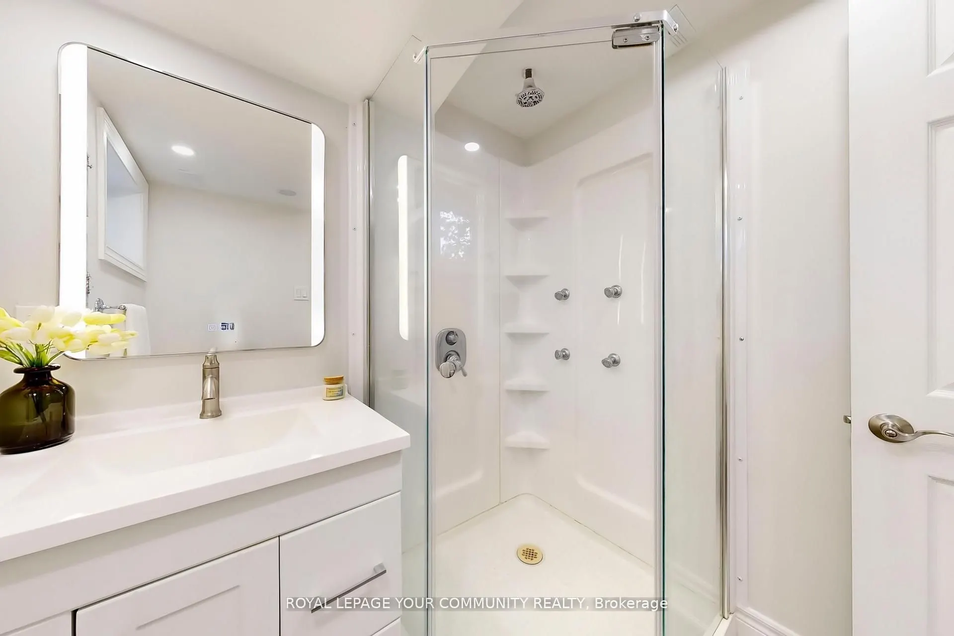 2 Charlotte Court
