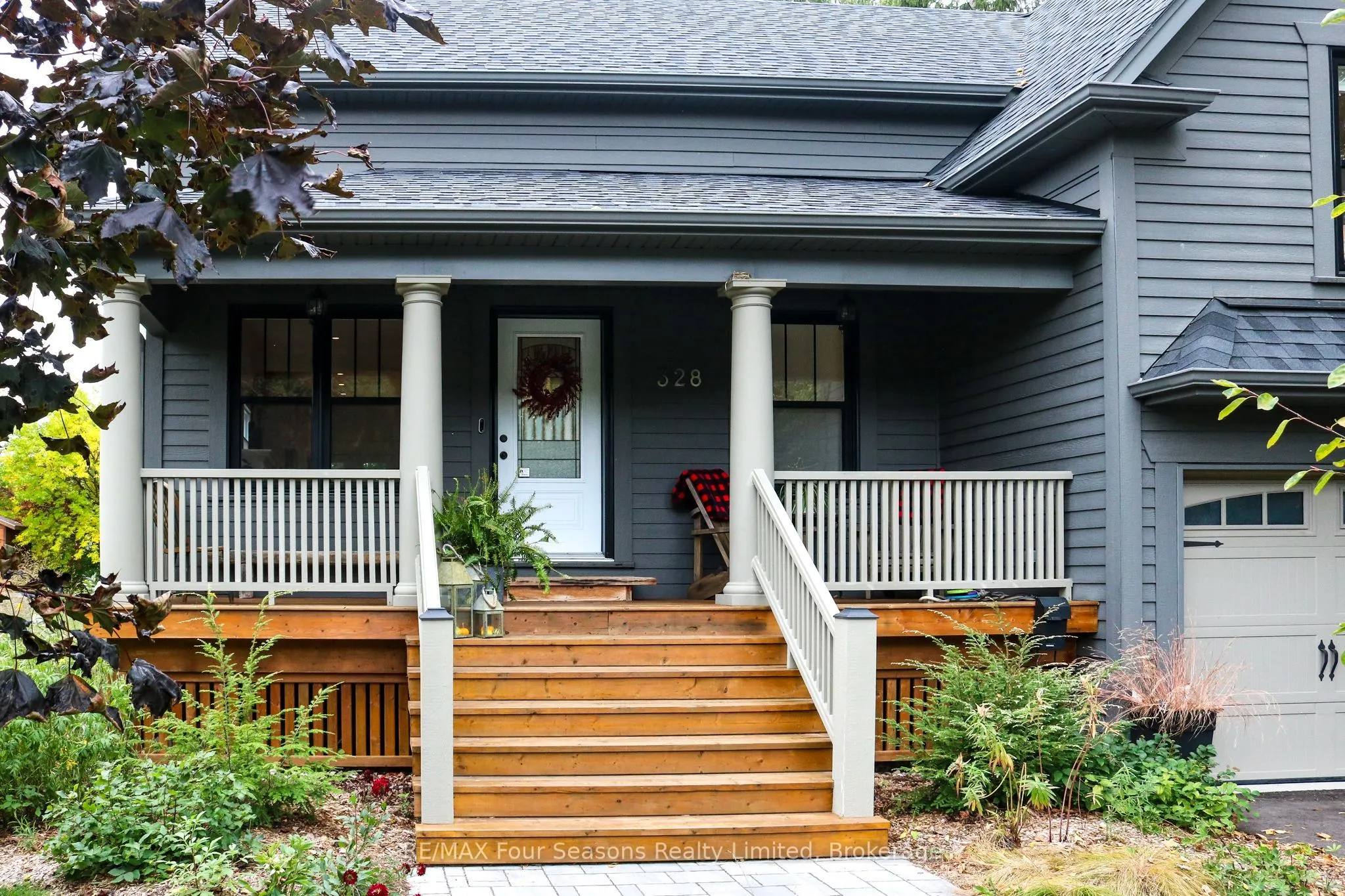 328 Walnut Street