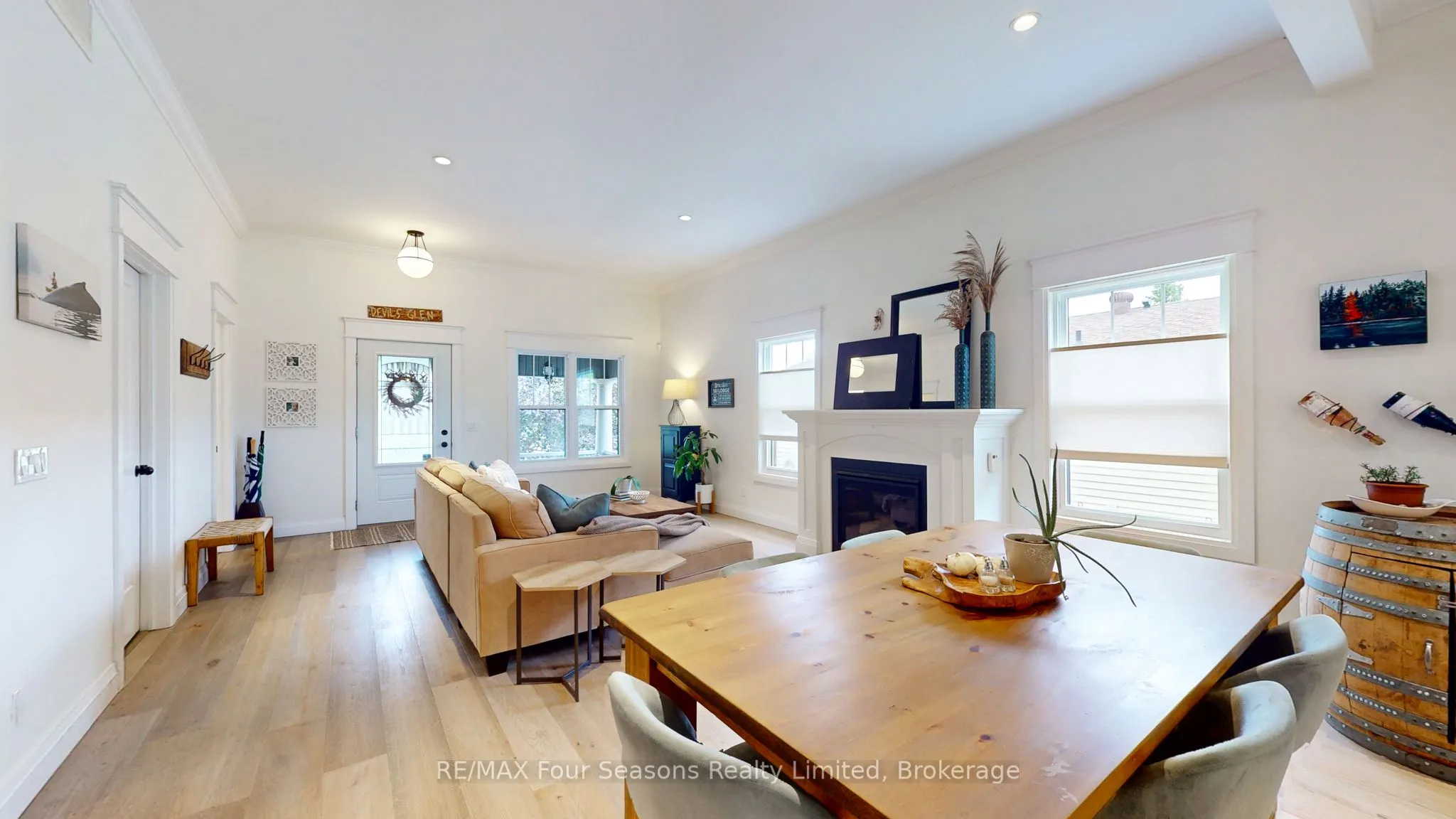 328 Walnut Street