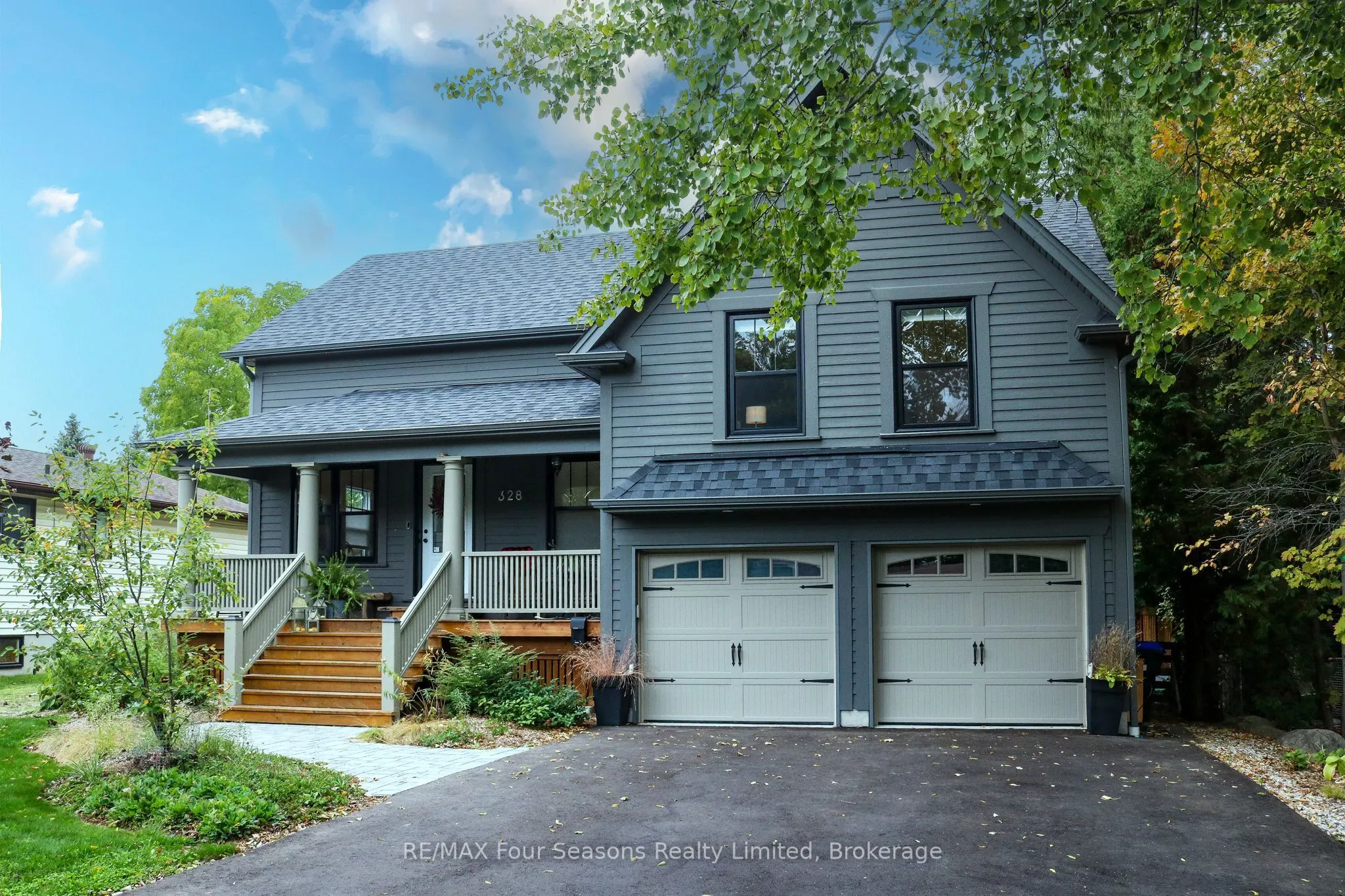 328 Walnut Street