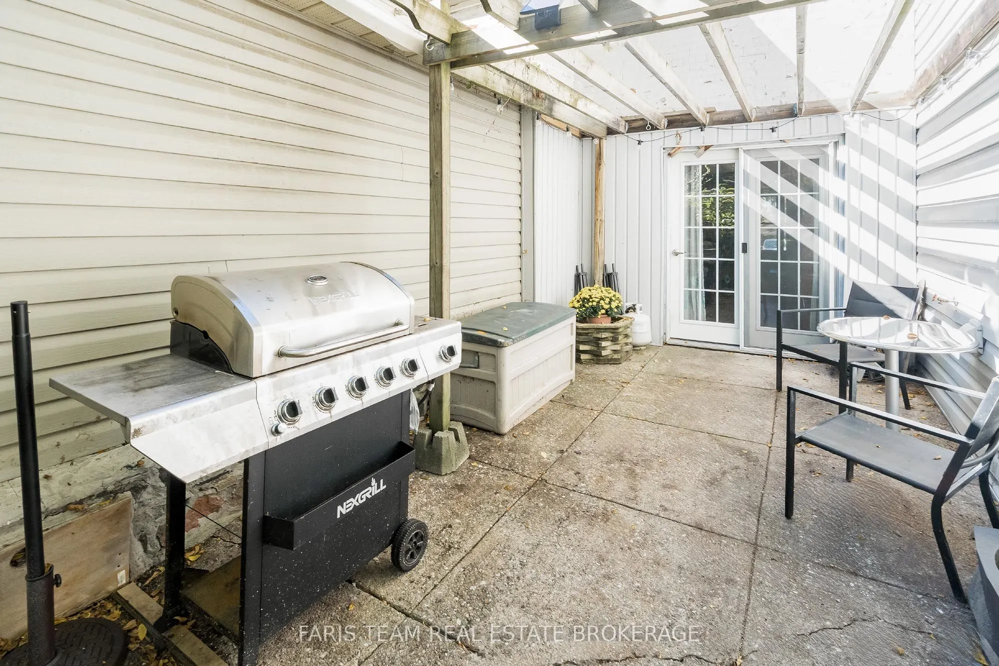 409 Dominion Avenue