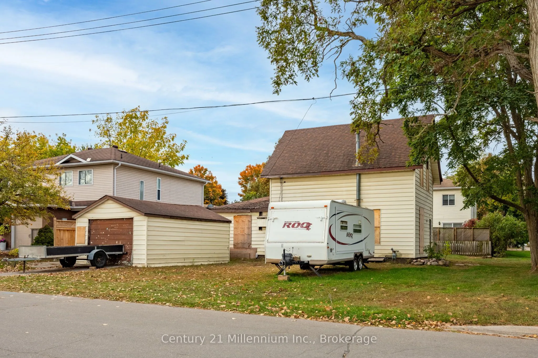 469 Robert Street