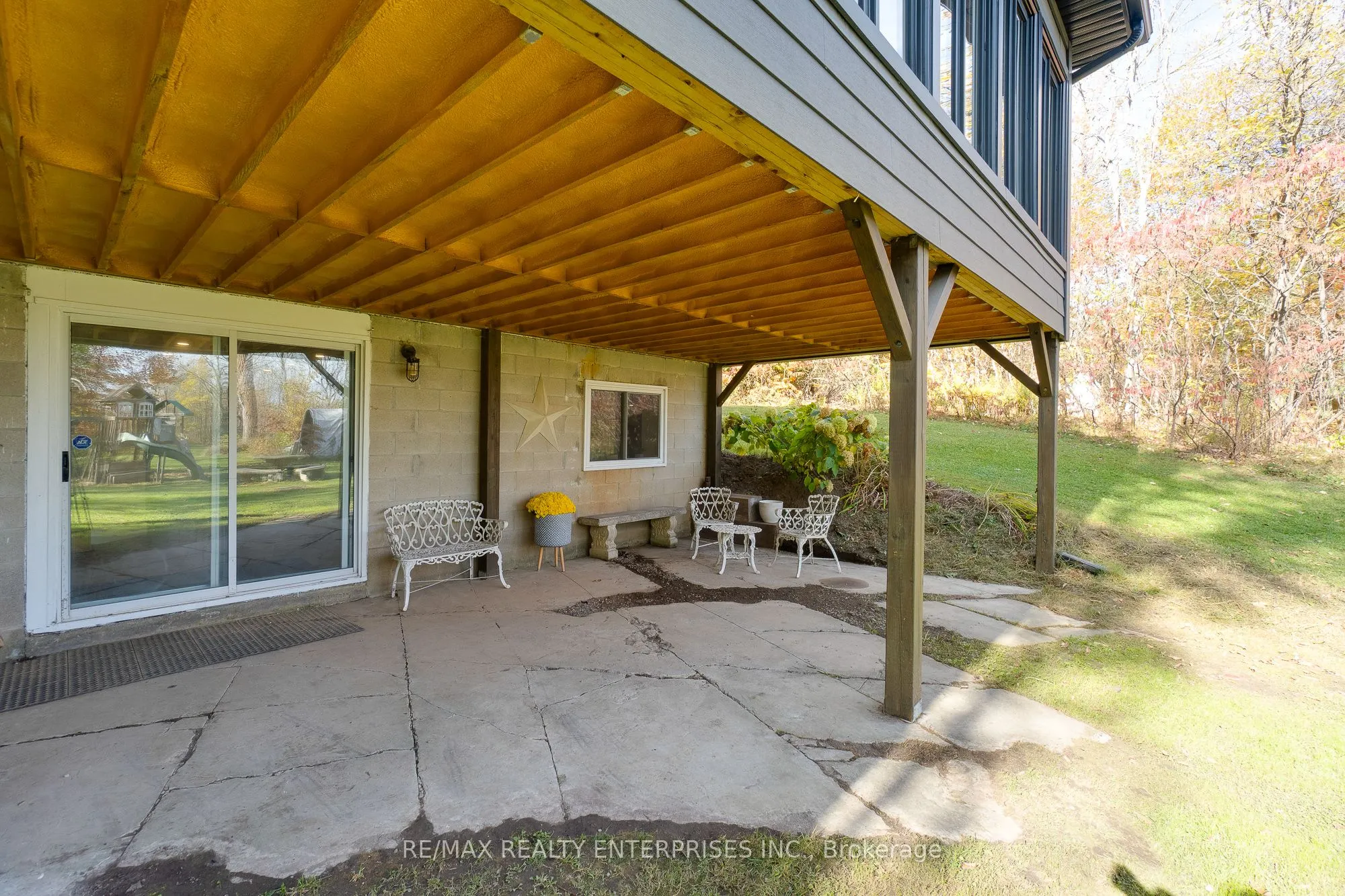 2035 Quarry Road