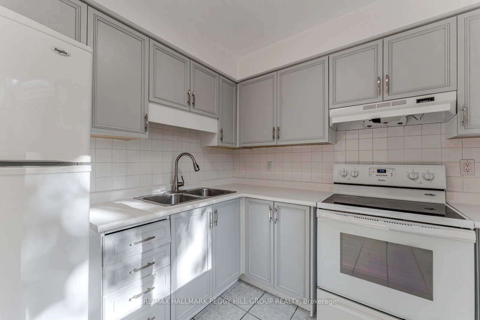 21 Evergreen Court, #7