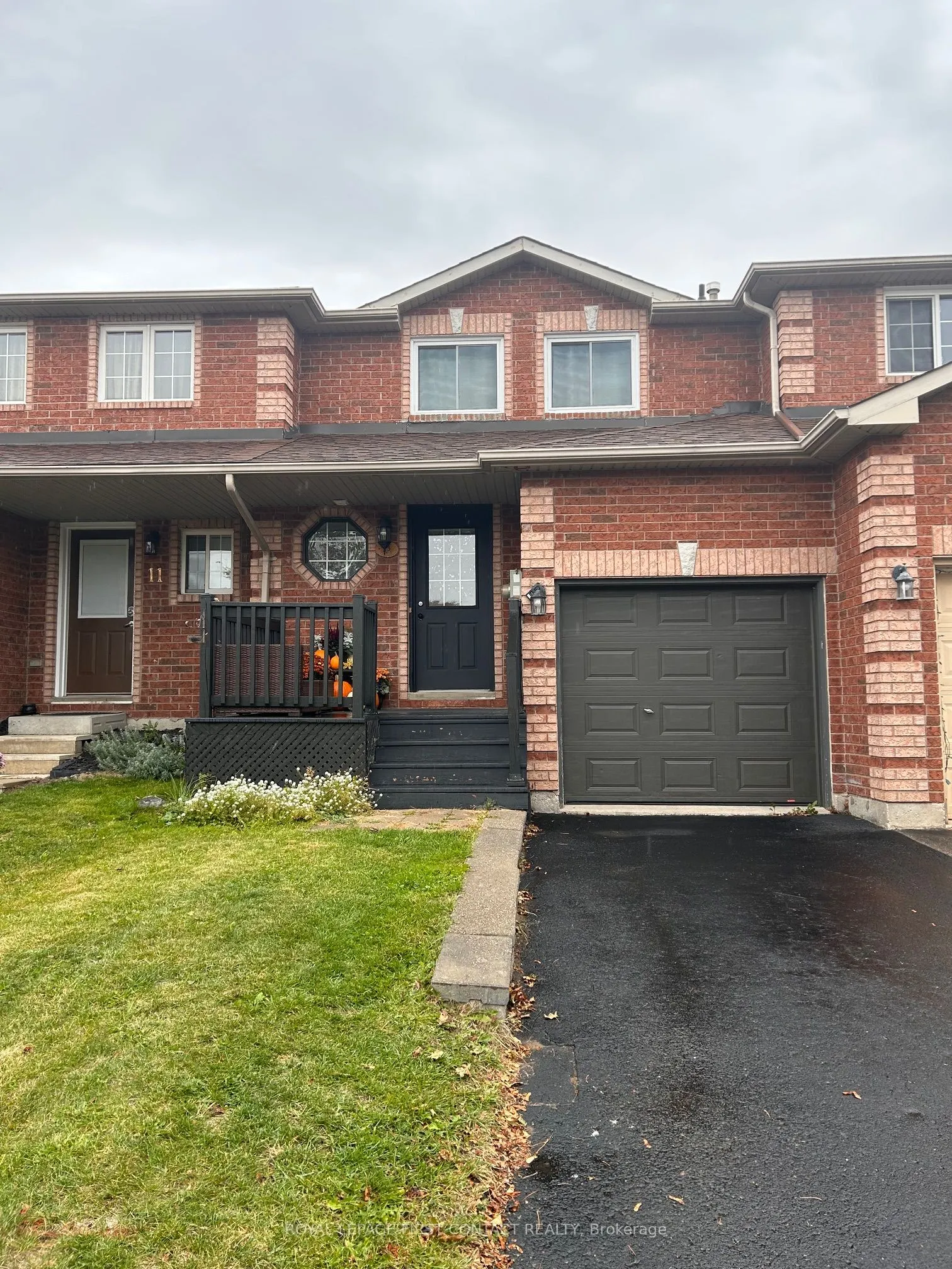 13 Lee Crescent