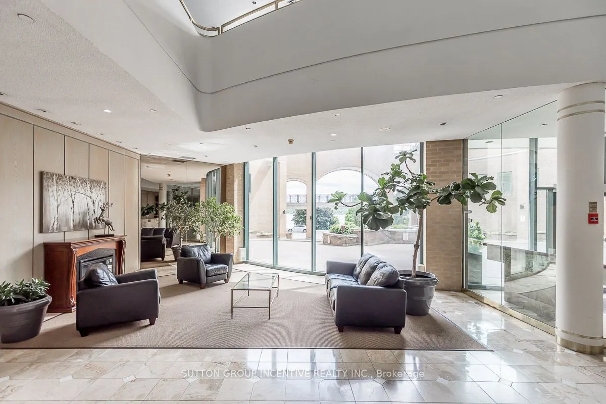 150 DUNLOP Street E, #908